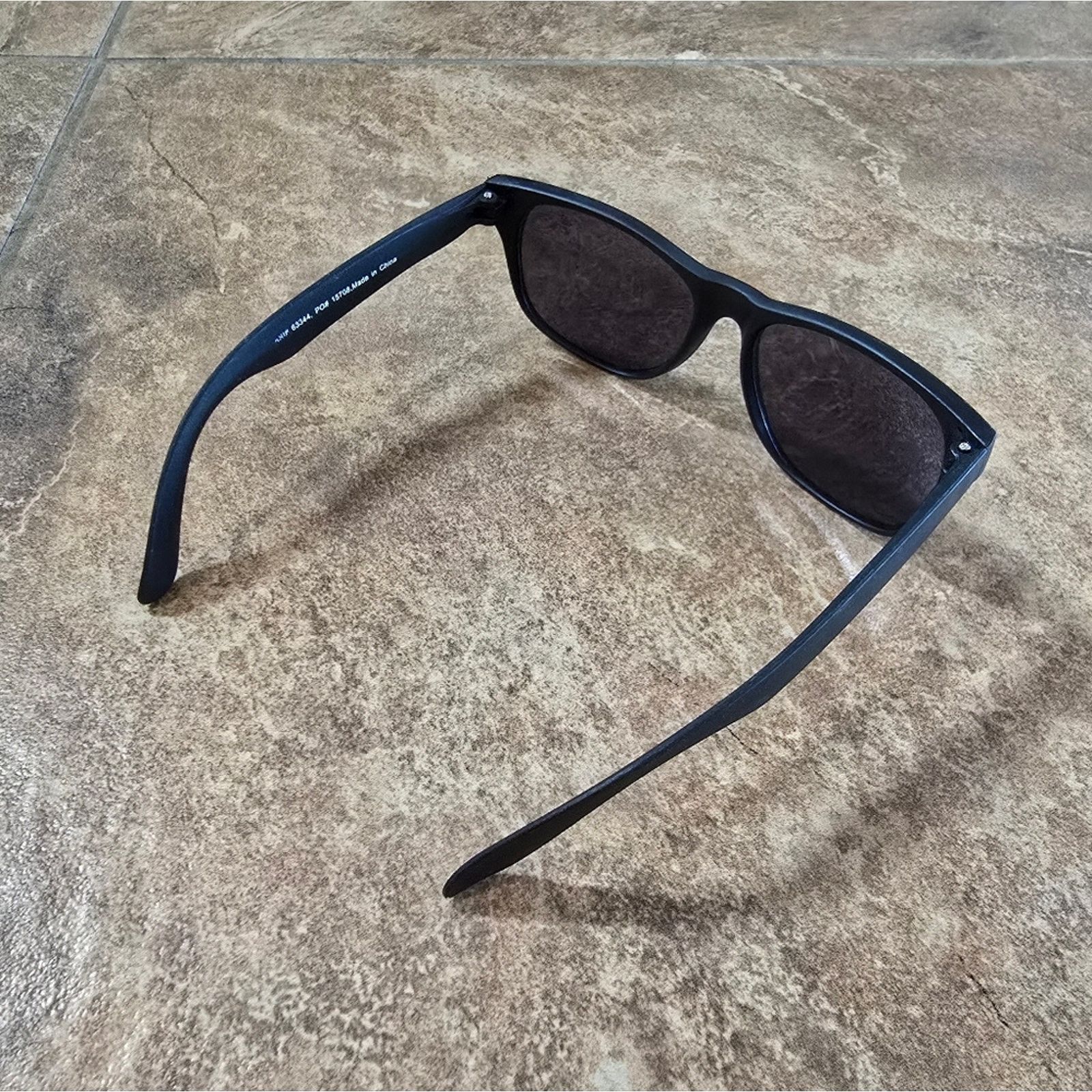 Other Black | RED STRIPE | Promotional Sunglasses Size ONE SIZE - 2 Thumbnail