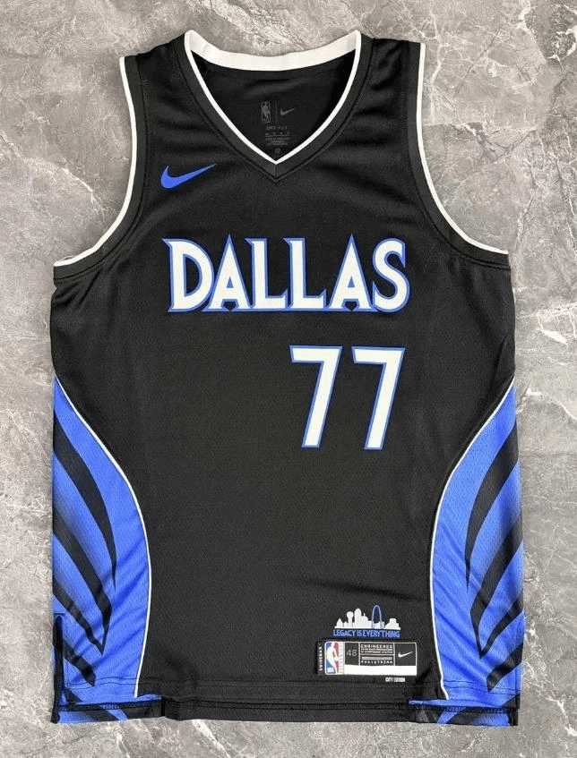 NBA Dallas Mavericks #77 Luka Dončić Jersey 26 Size US M / EU 48-50 / 2 - 2 Thumbnail