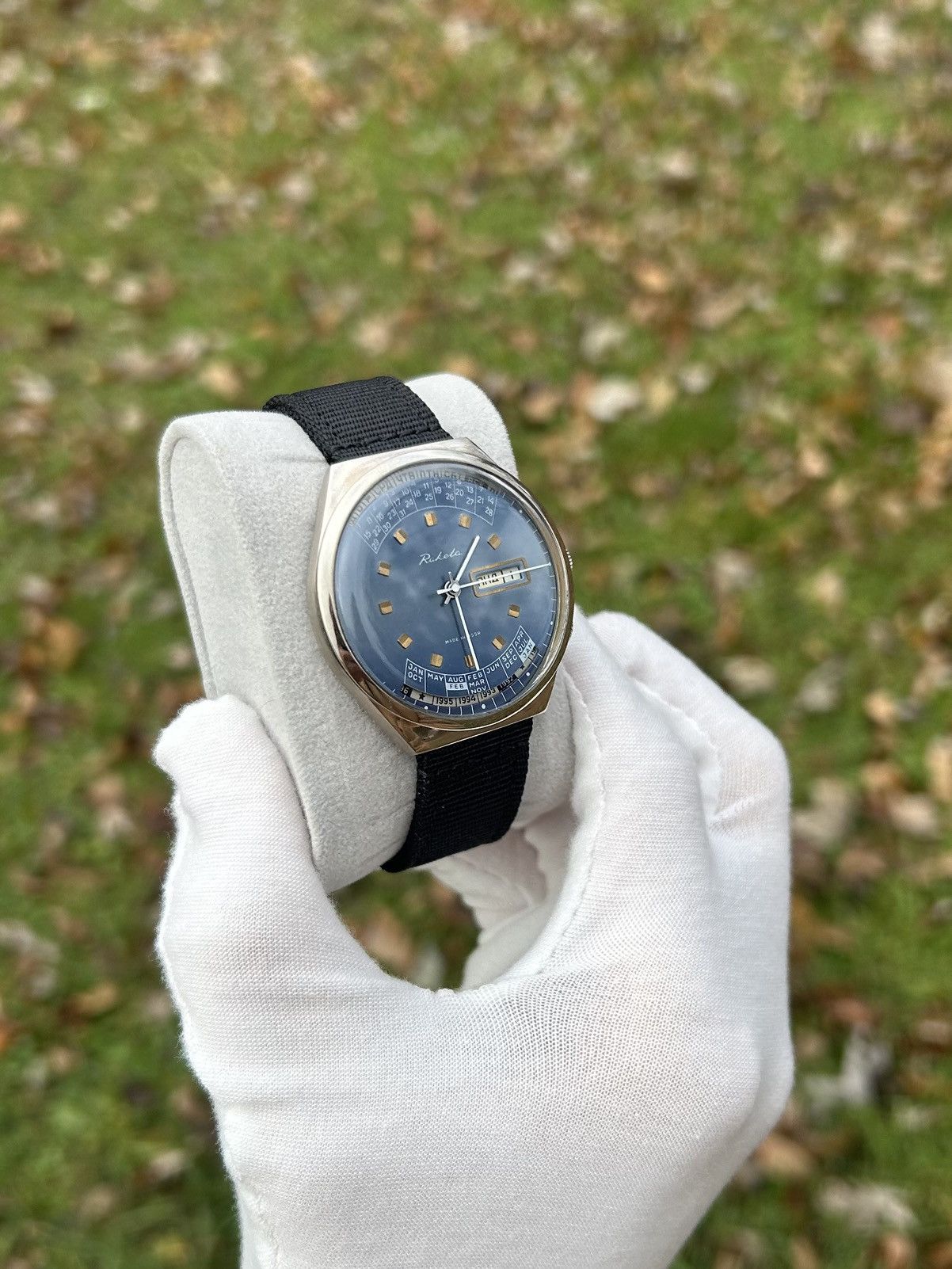 Vintage Vintage Watch Raketa College Calendar Mechanical 1980s Size ONE SIZE - 5 Thumbnail