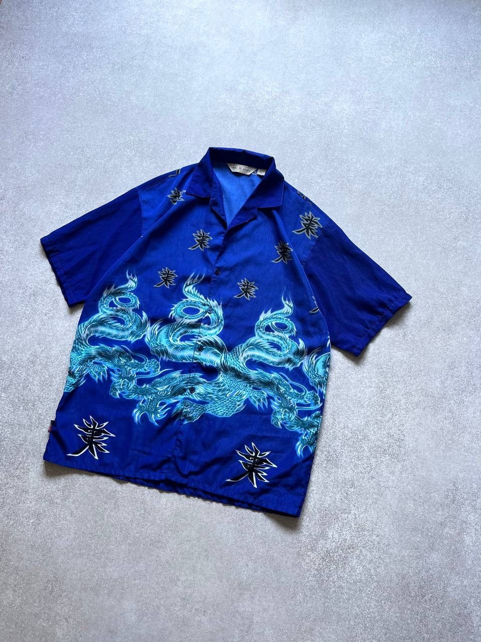 Japanese Brand Vintage Japanese Dragons Full Overprint Boxy Shirt L Size US L / EU 52-54 / 3 - 3 Thumbnail