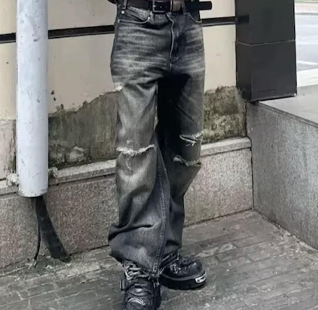 Denime × Jean Streetwear Damaged Hole Washed Baggy Jeans Size US 35 - 1 Thumbnail