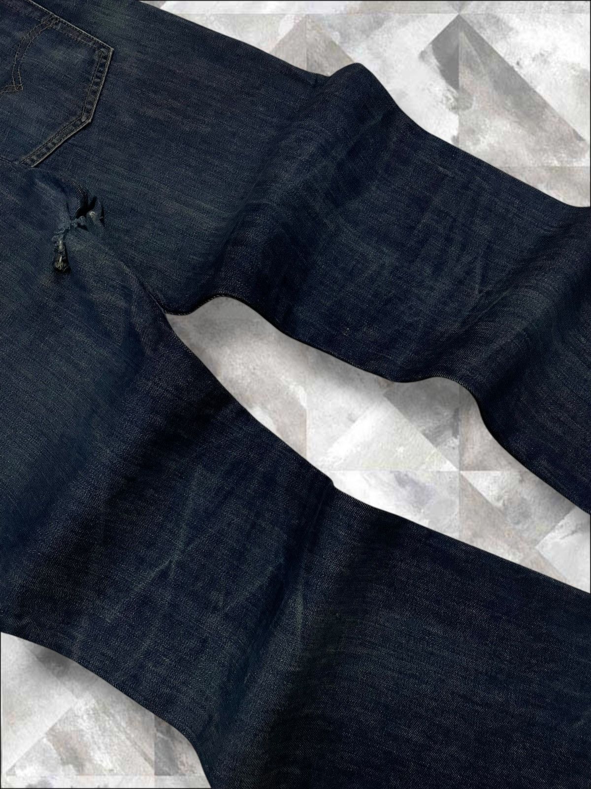 Levi's Vintage Clothing Vintage 1990s Designer Levis 505 Distressed Denim Style Size US 34 / EU 50 - 13 Thumbnail