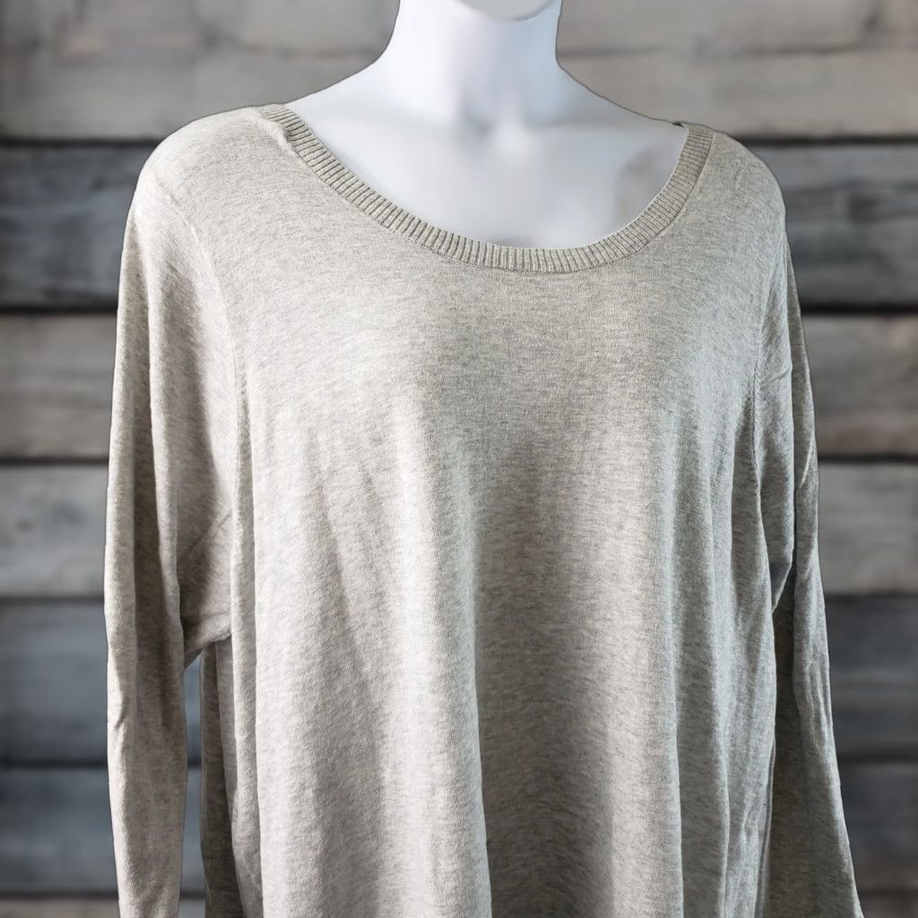 Torrid Torrid Womens Chiffon Ruffled Back Sweater Sz 5X Gray White Long Sleeve Cotton Size XXL / US 16-18 / IT 52-54 - 1 Thumbnail