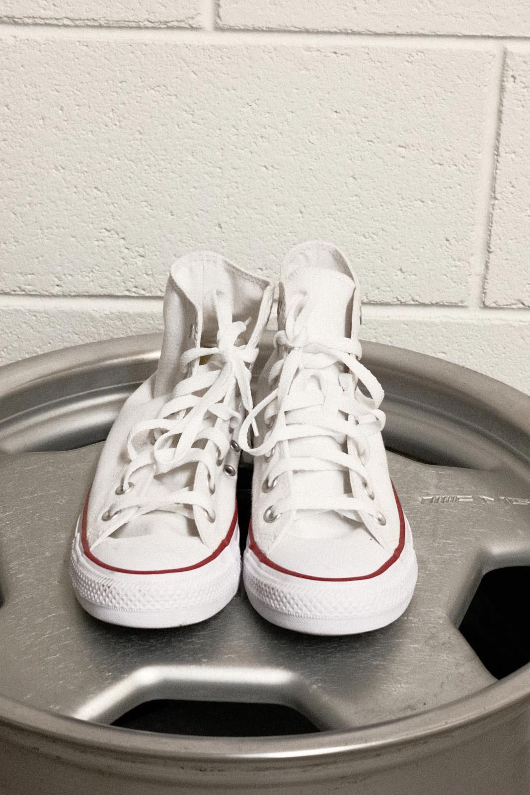 Converse White Converse Chuck Taylor All Star High Top Shoes W8 Size US 8 / IT 38 - 1 Thumbnail