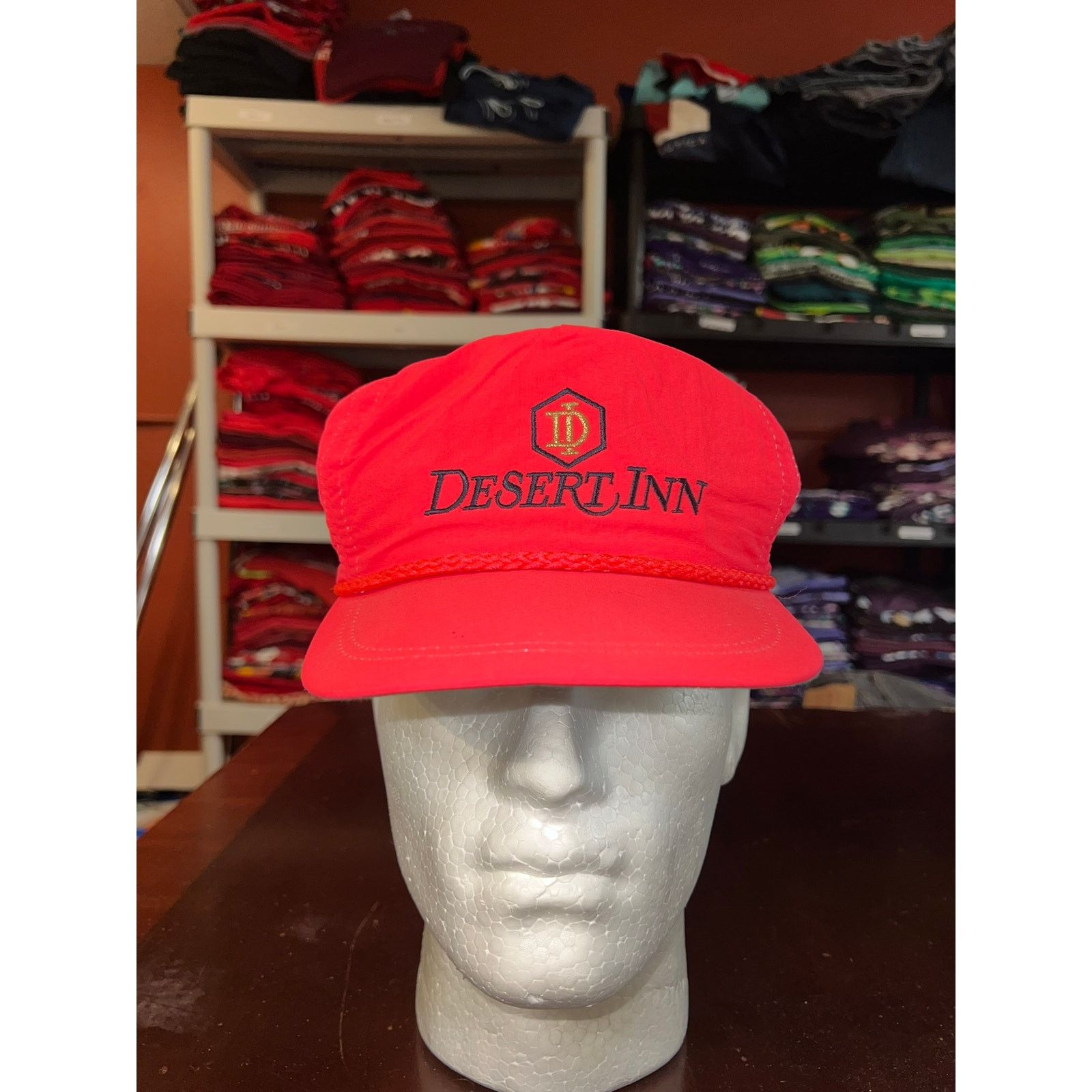 Vintage Vintage Desert Inn Hat Las Vegas Casino Red Cap 90s VTG OS Size ONE SIZE - 1 Thumbnail