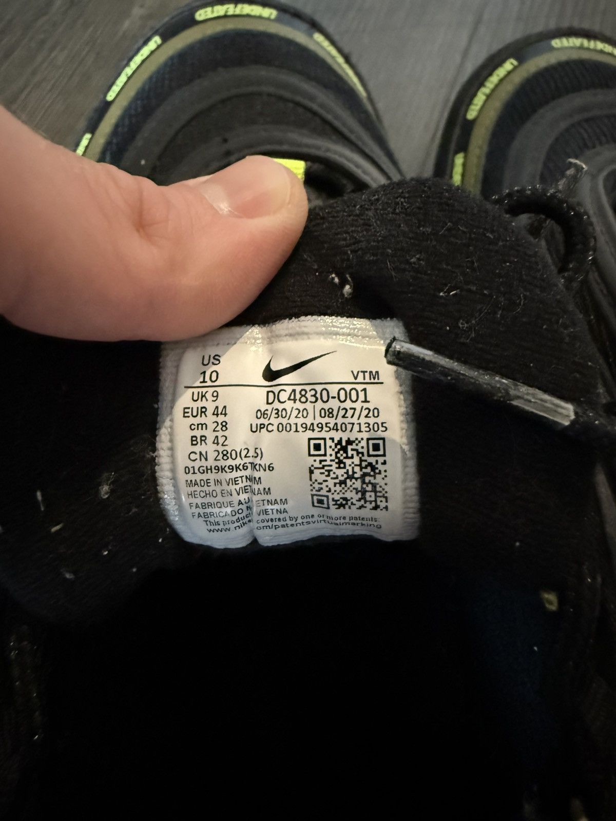 Nike × Undefeated Undefeated x Nike Air Max 97 Size US 10 / EU 43 - 6 Thumbnail
