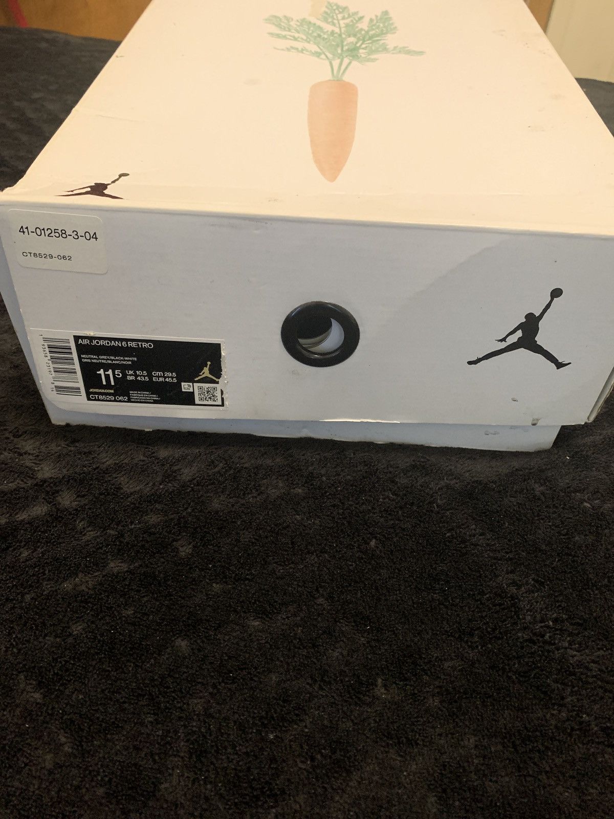 Jordan Brand Air Jordan 6 Retro “Hare” 2020 Size US 11.5 / EU 44-45 - 7 Thumbnail