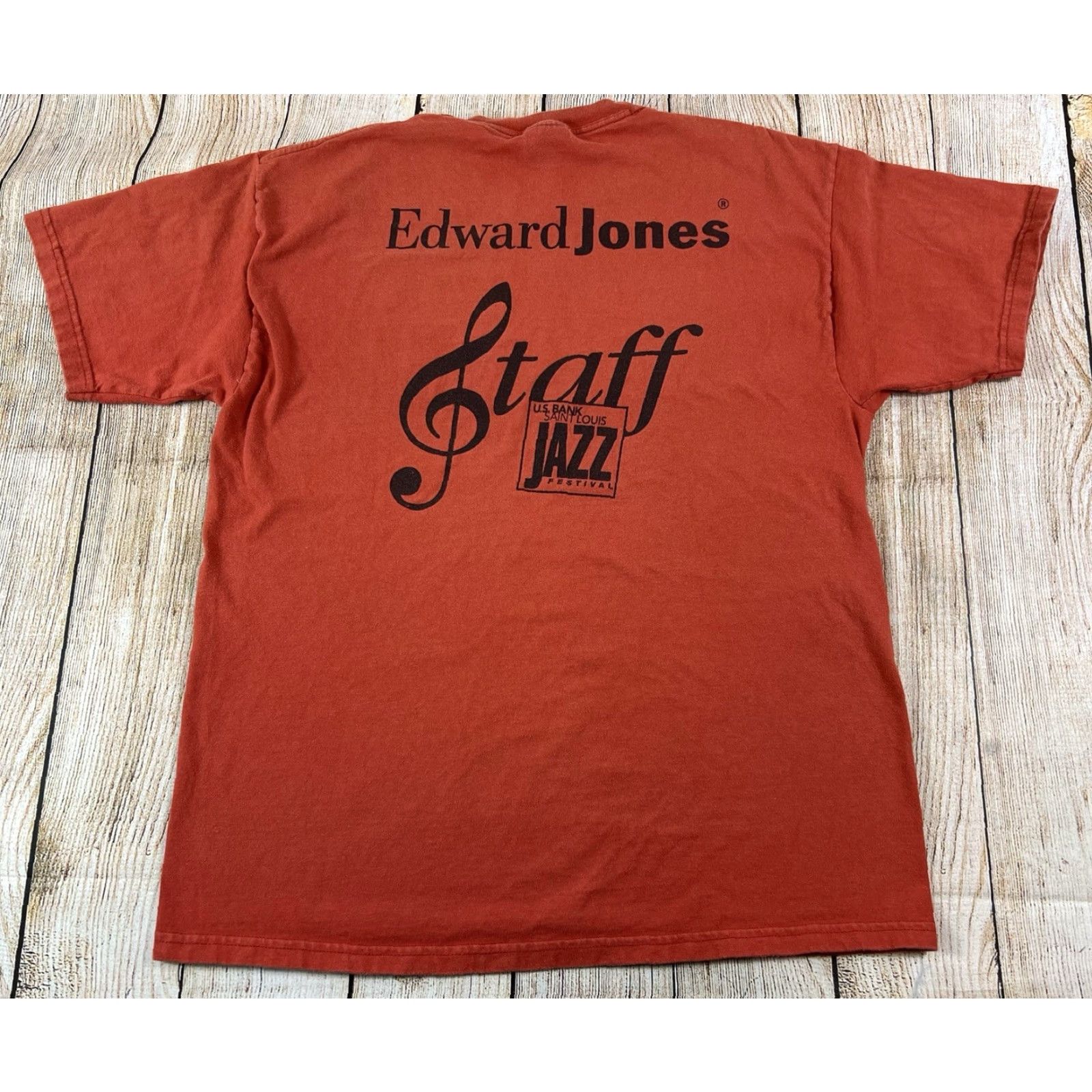 Hanes VINTAGE Hanes St Louis Jazz Festival 2003 Orange Staff T Shirt L Mens Short Sleeve Graphic Print Jazz Music St Louis 2003 Milestone Size US L / EU 52-54 / 3 - 2 Thumbnail