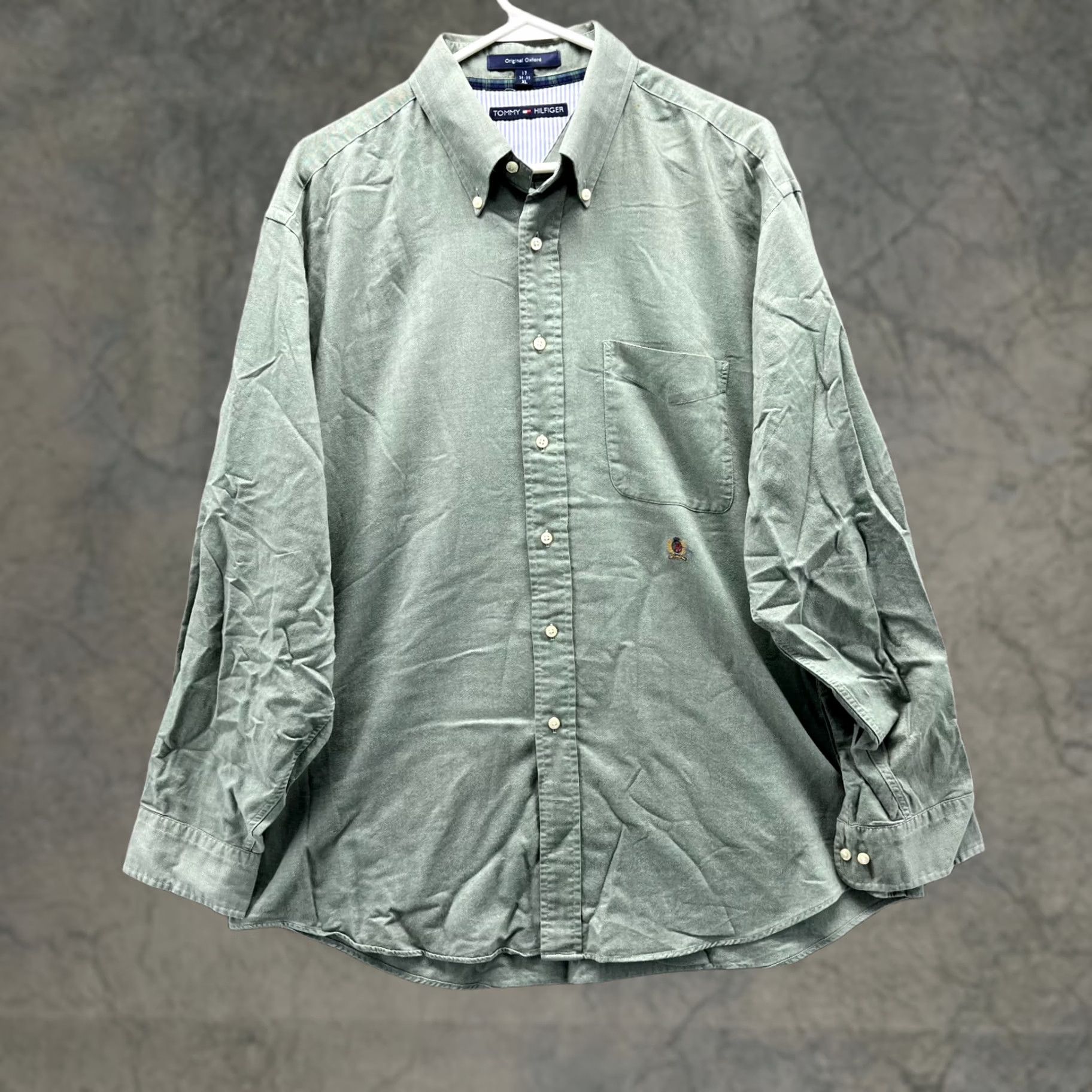Tommy Hilfiger VINTAGE? No. Size US XL / EU 56 / 4 - 1 Thumbnail