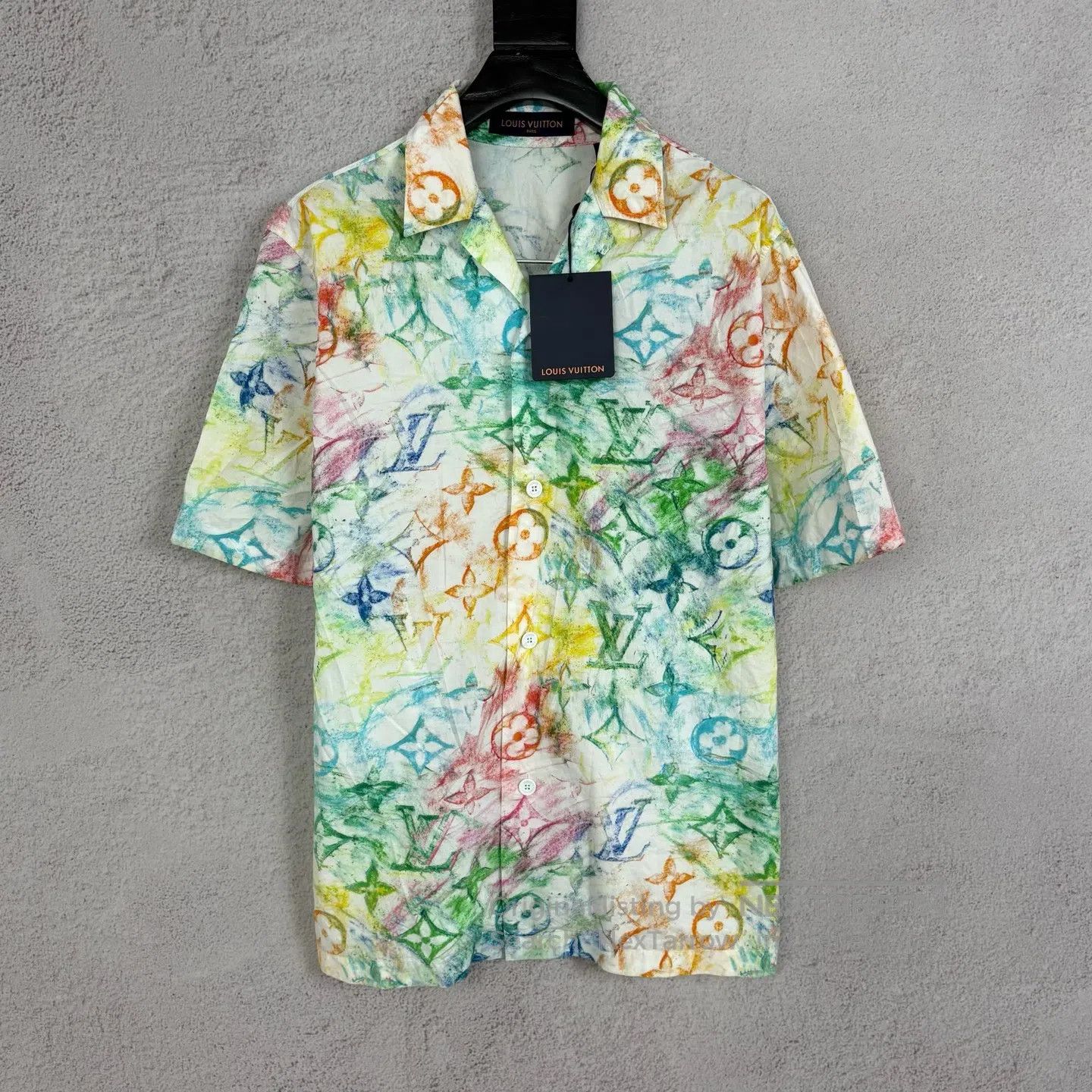 Louis Vuitton Louis Vuitton Crayon graffiti-print short-sleeved shirt Size US S / EU 44-46 / 1 - 1 Thumbnail