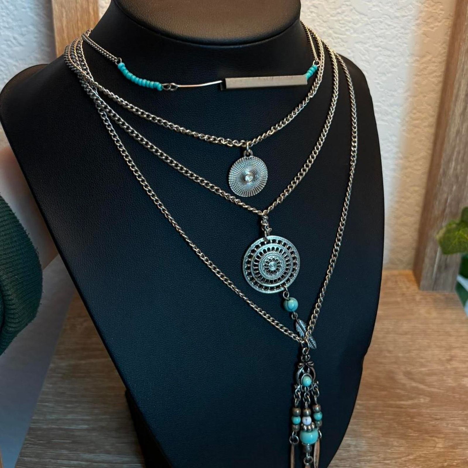 Other Turquoise layered necklace jewelry necklace Size ONE SIZE - 1 Thumbnail
