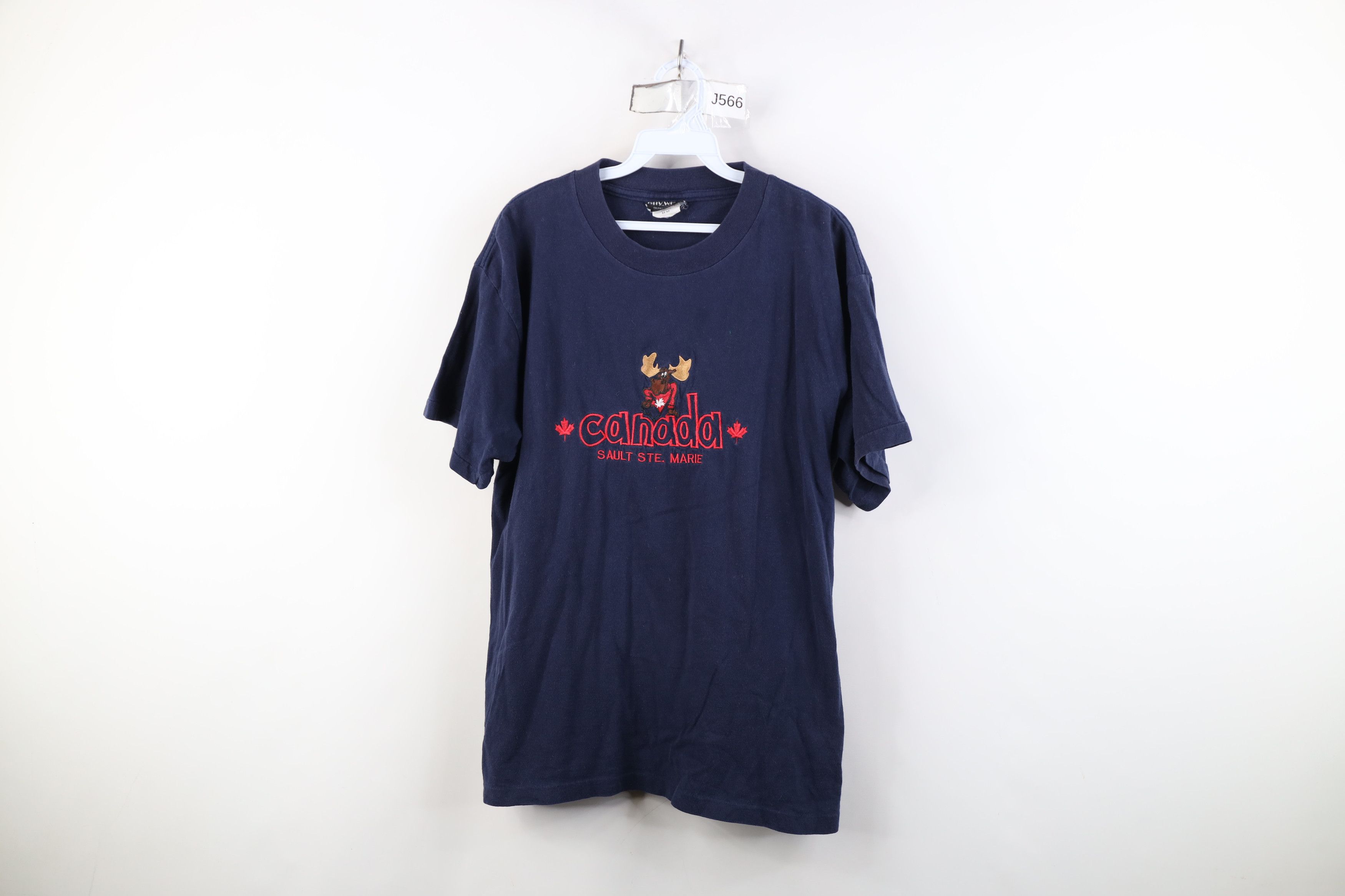 Vintage Vintage 90s Streetwear Ste Marie Canada Moose T-Shirt Size US L / EU 52-54 / 3 - 1 Thumbnail