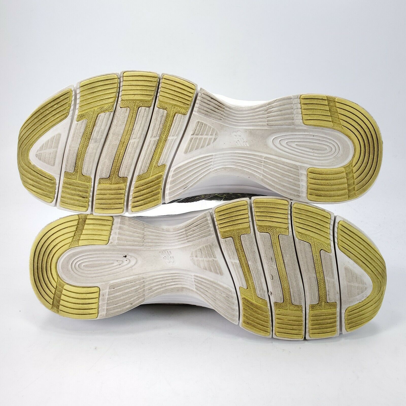 New Balance New Balance 711 Athletic Shoe Womens Size 8.5 WX711GY Gray Size US 8.5 / IT 38.5 - 7 Thumbnail