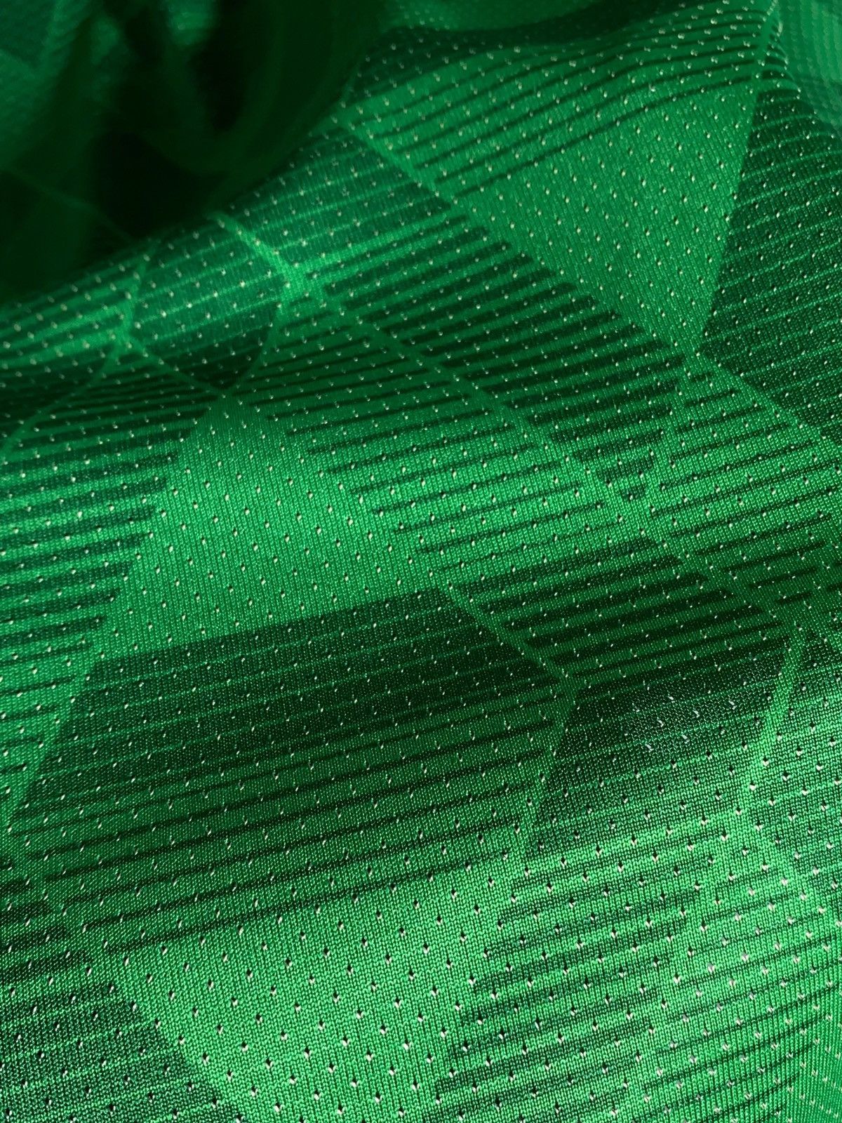 Umbro Umbro Chapecoense FC 2020 Home Football Shirt Size US L / EU 52-54 / 3 - 18 Thumbnail