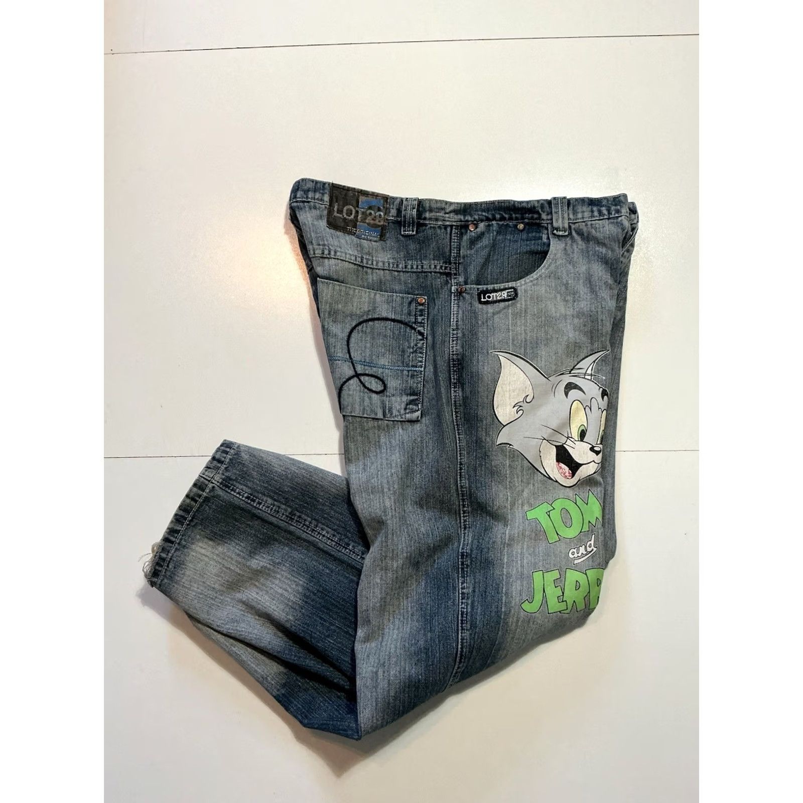 Denime VINTAGE Tom & Jerry Cartoon Graphic Baggy Denim Jeans Sz. 38 Men Denim 2000s Lot 29 Size US 38 / EU 54 - 2 Thumbnail