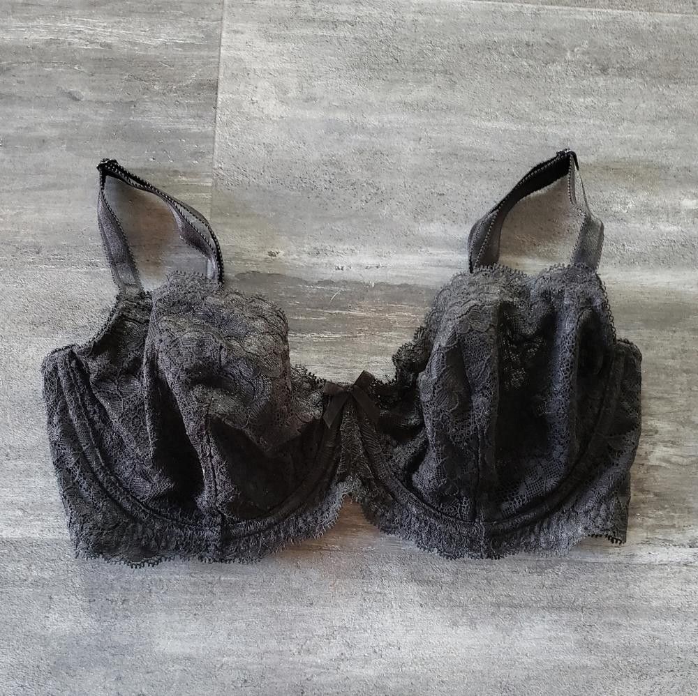 Designer Black Lace Detailed VS Unlined Demi Bra Size ONE SIZE - 1 Thumbnail