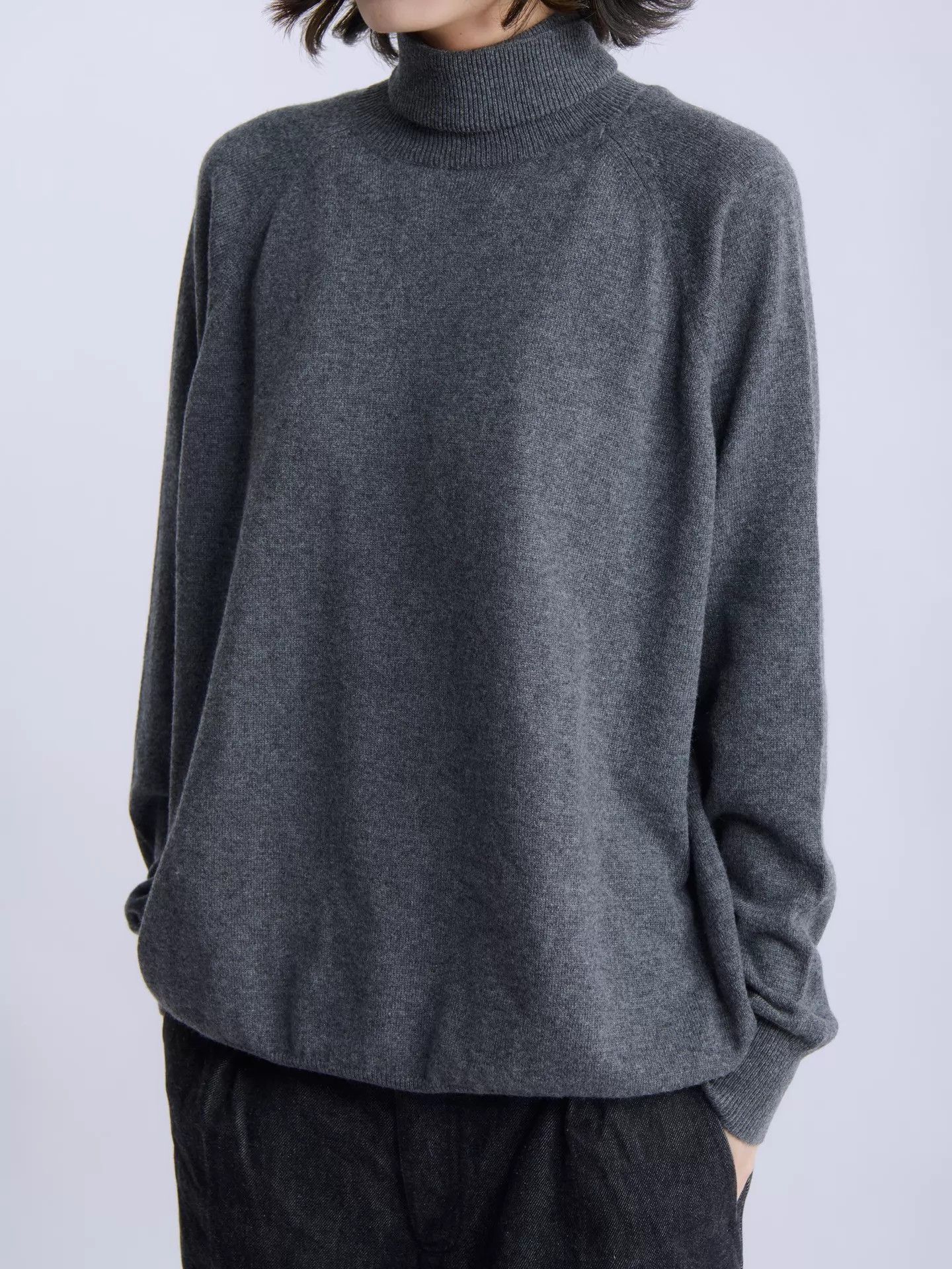 Prada PRADA Charcoal Gray Turtleneck Cashmere Sweater Size XS / US 0-2 / IT 36-38 - 1 Thumbnail