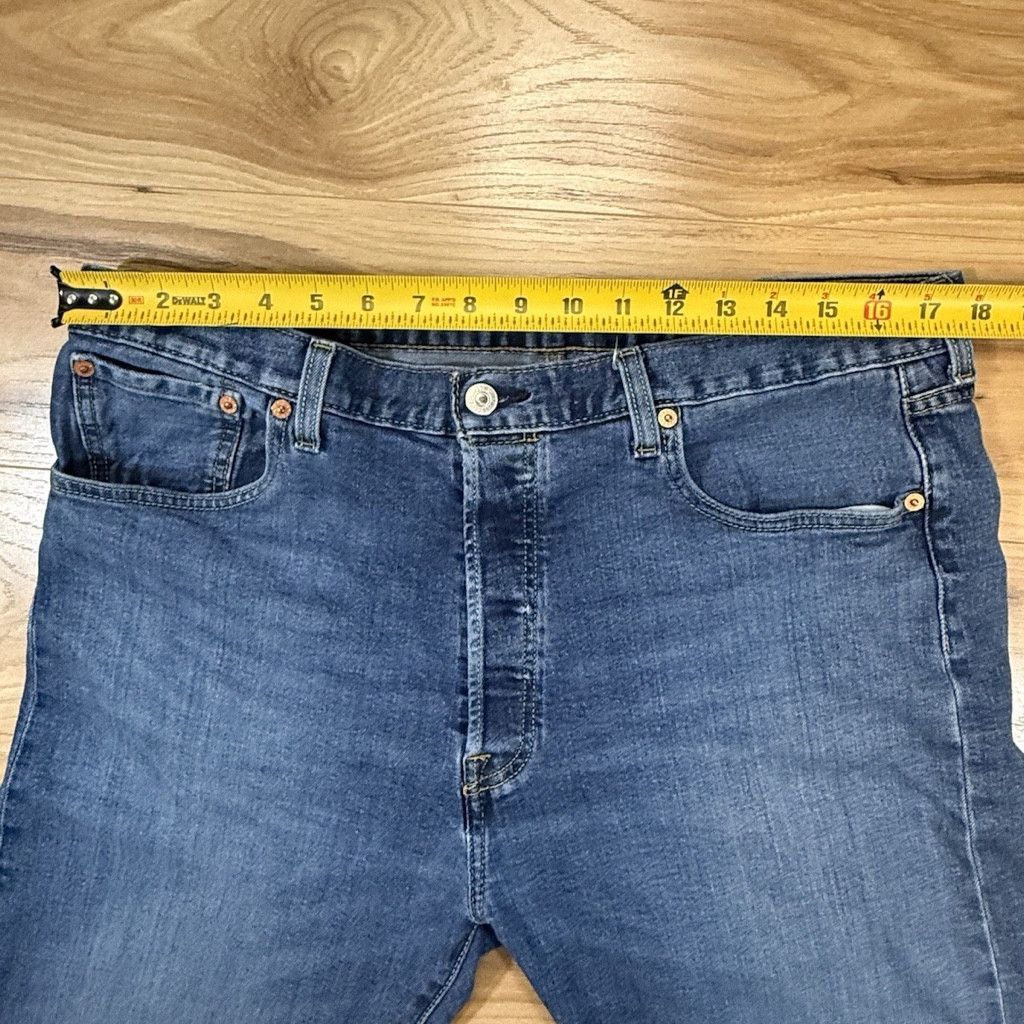 Levi's Levi’s 501 Men’s Jeans W38 L32 Blue Button Fly Straight Leg Size US 38 / EU 54 - 5 Thumbnail