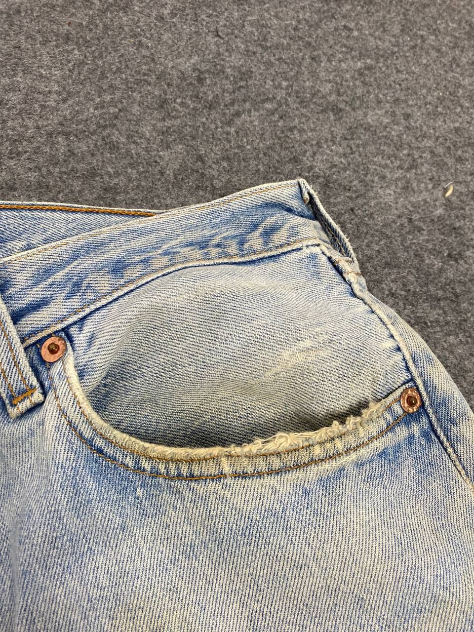 Levi's vintage levis 501 distressed denim Size US 35 - 15 Thumbnail