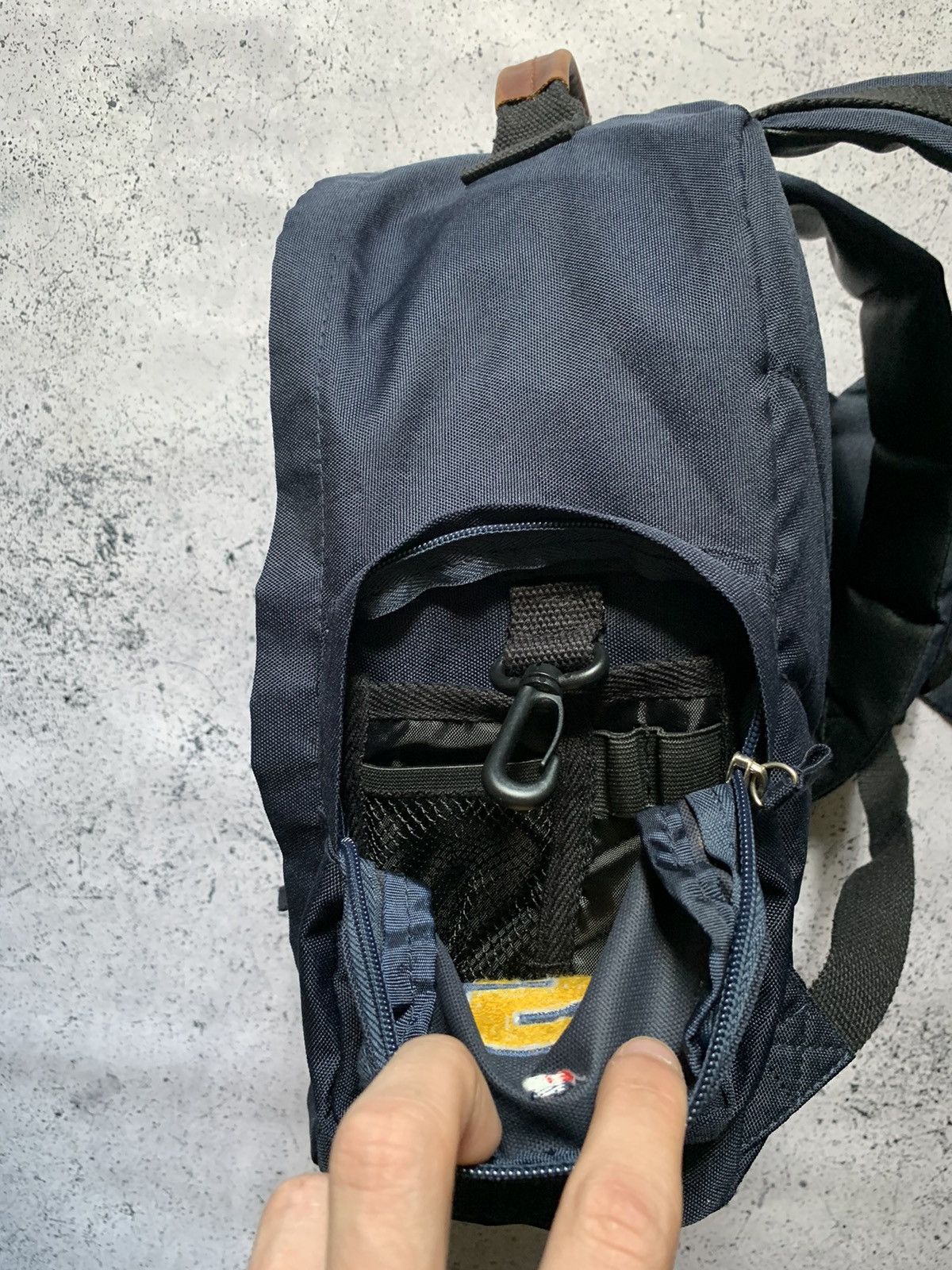Tommy Hilfiger × Vintage Vintage Tommy Hilfiger Backpack Big Logo Bag Outdoor USA Size ONE SIZE - 14 Thumbnail