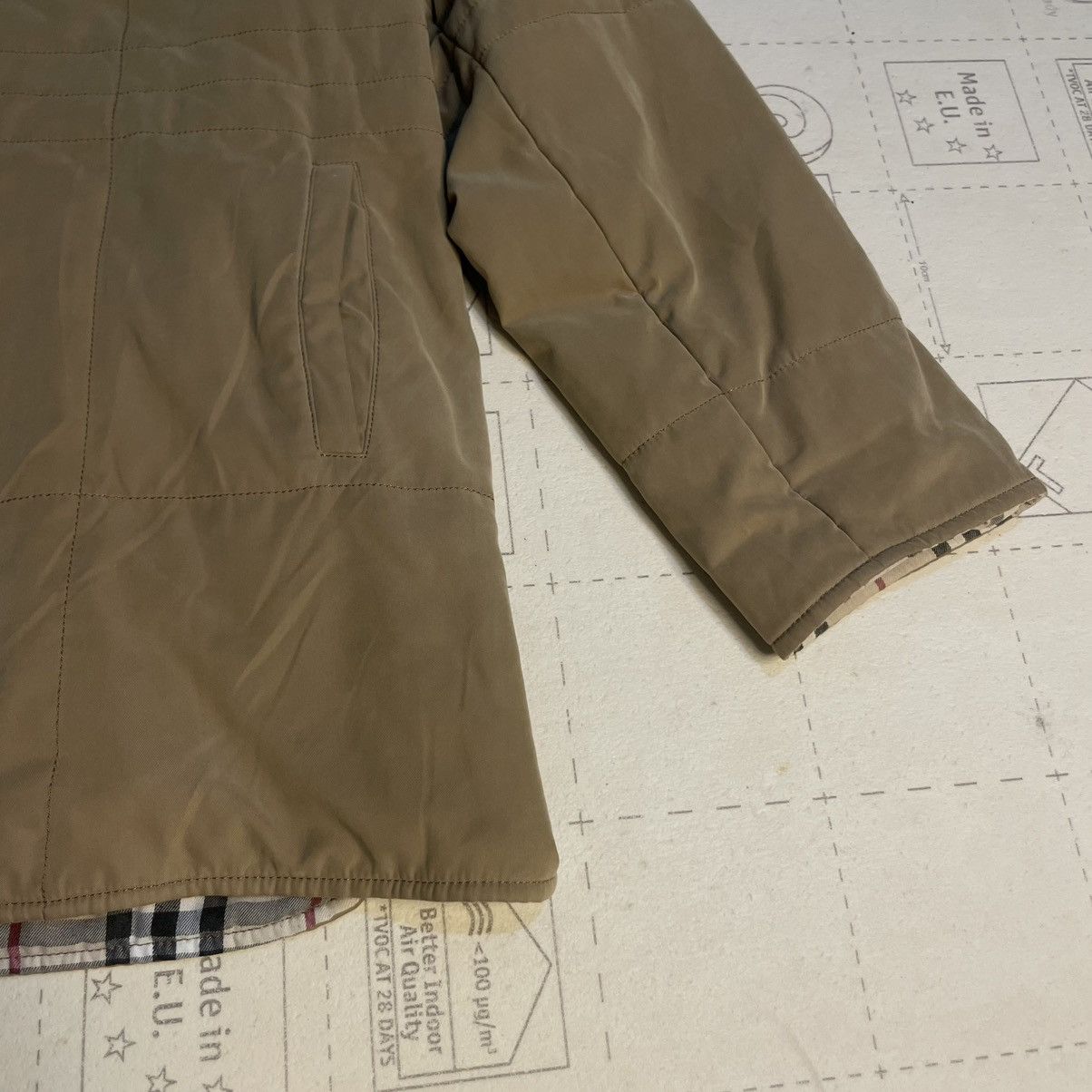 Burberry Burberry Quilted VINTAGE Jacket Nova check Diamond women's Size L / US 10 / IT 46 - 6 Thumbnail