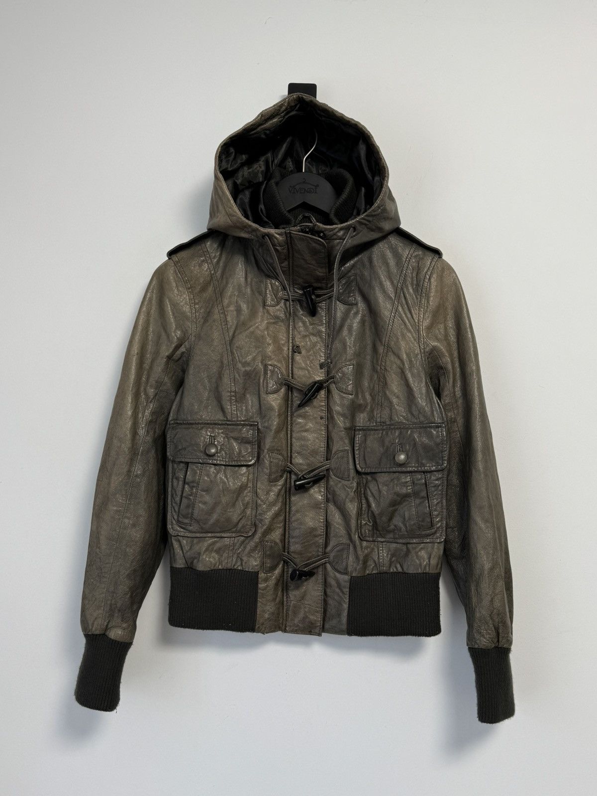 Levi's Levi’s Vintage Leather Jacket Y2K style hype women’s Size M / US 6-8 / IT 42-44 - 1 Thumbnail