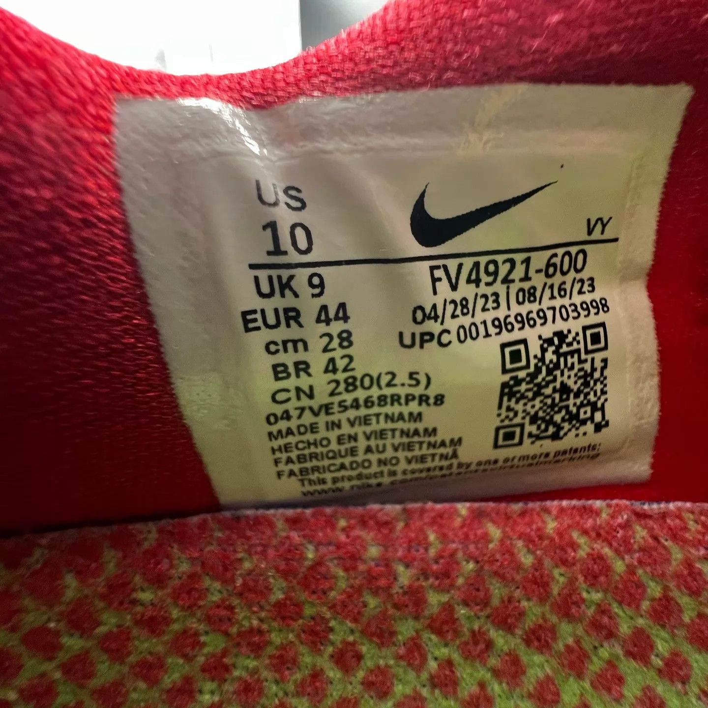Nike zk6 Reverse Green Hornet 44 like new worn once Size US 11 / EU 44 - 8 Thumbnail