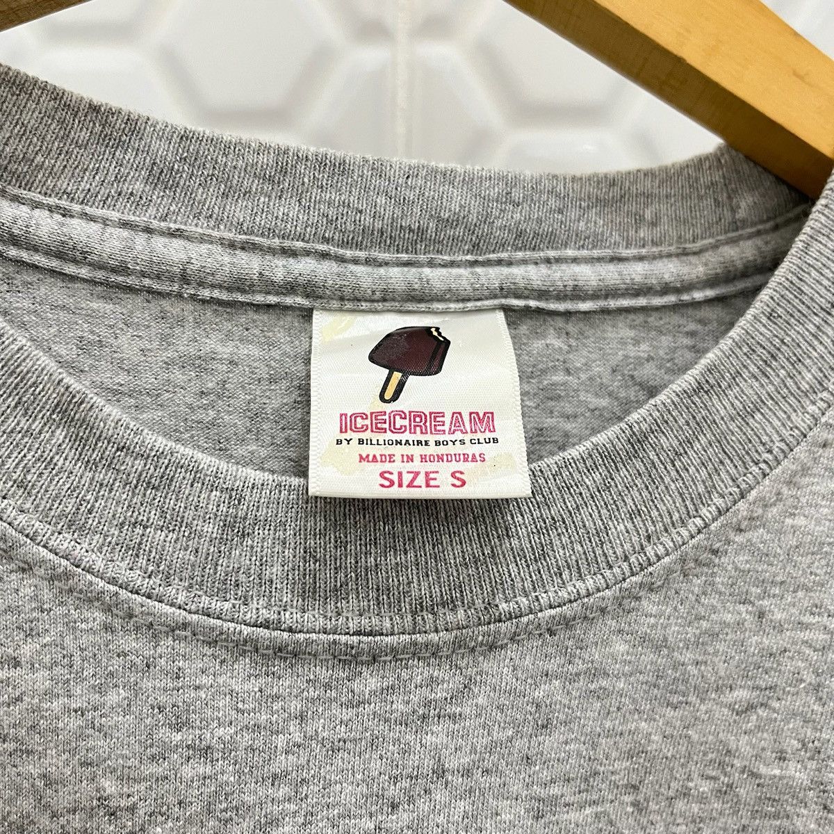 BBC Runing Dog Ice Cream Tee