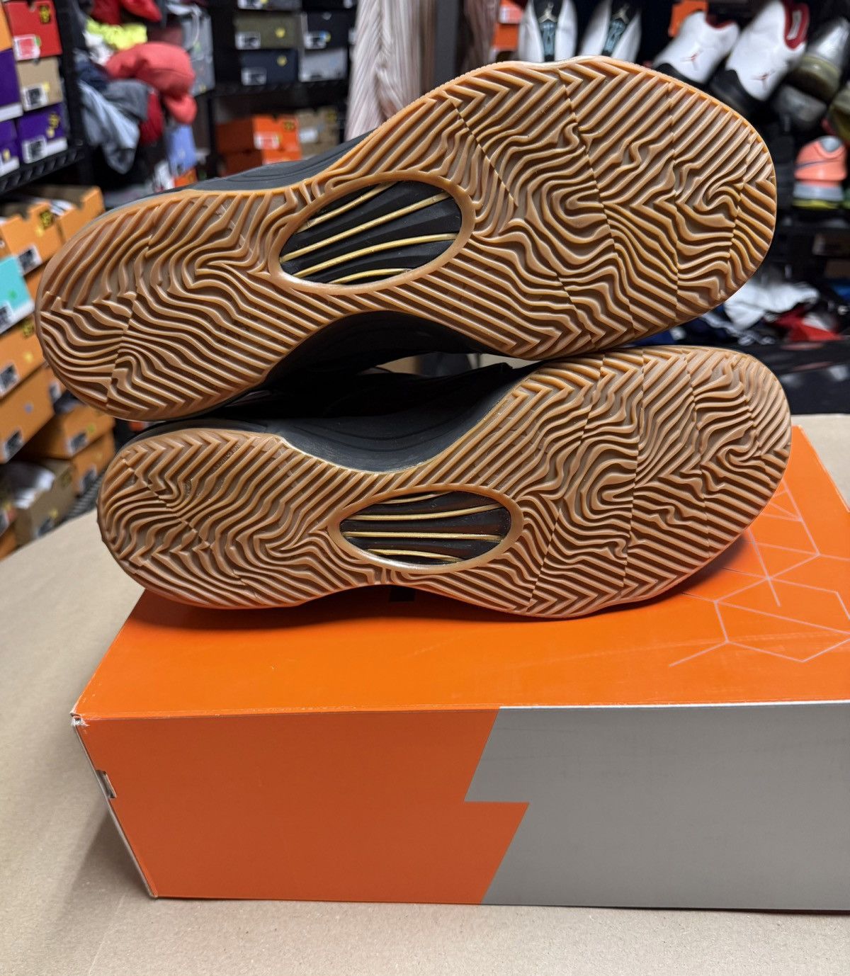 Nike Nike Zoom KD 7 EXT Suede QS Black Kevin Durant Mens size 14 Size US 14 / EU 47 - 5 Thumbnail