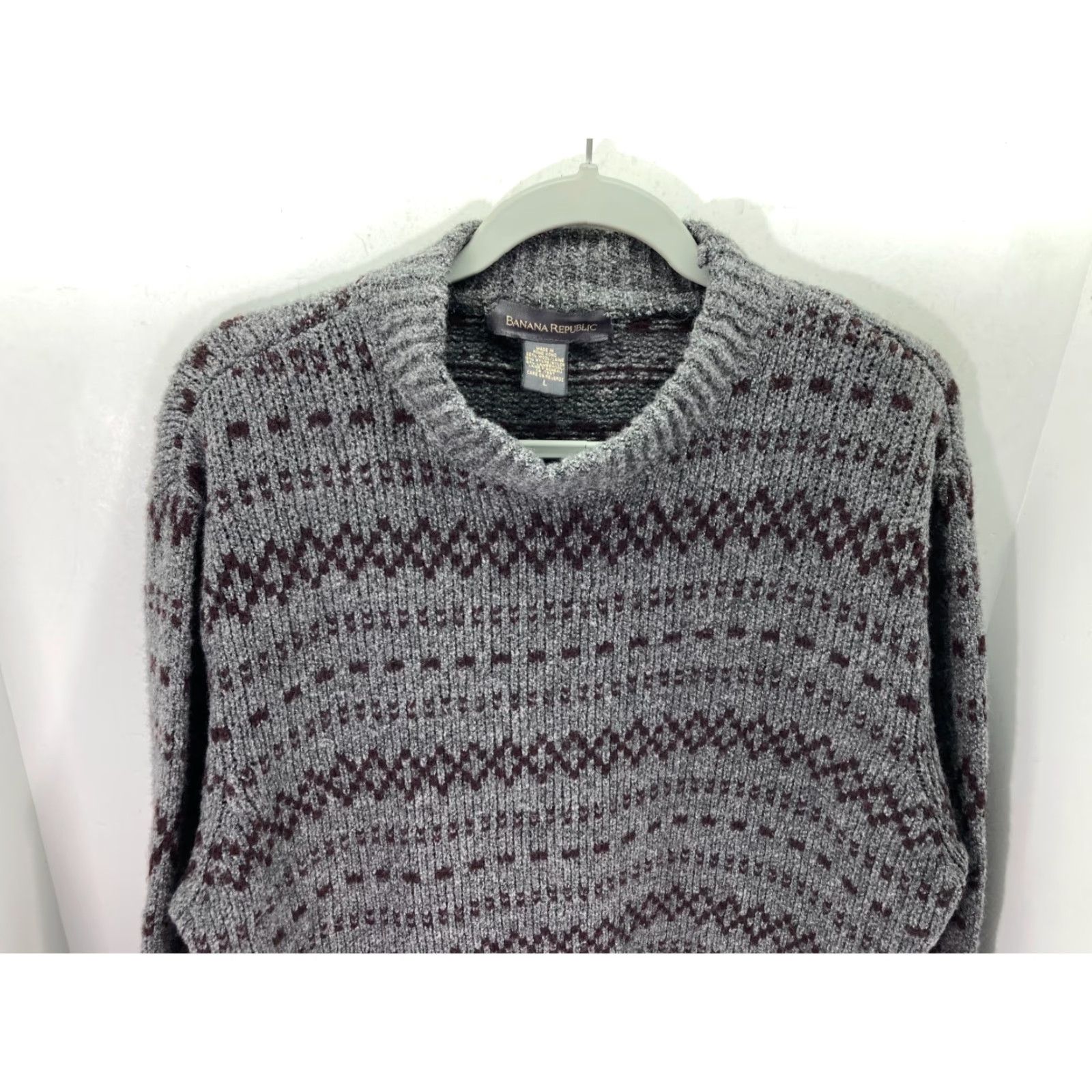 Banana Republic Banana Republic Wool Blend Sweater Mens Large Gray Red Fair Isle Knit Vintage Size US L / EU 52-54 / 3 - 3 Thumbnail
