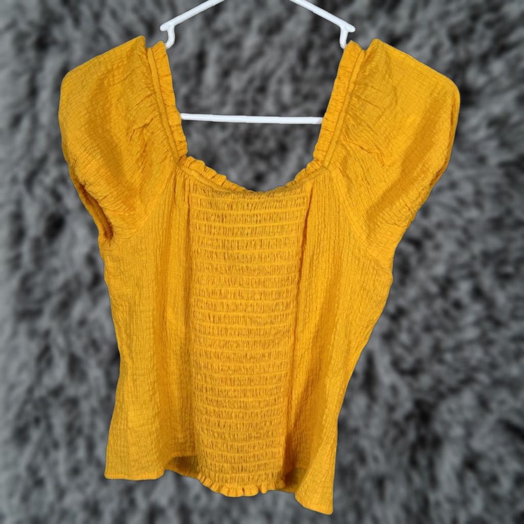 Vintage The General Good Blouse Shirt Womens S Yellow Bow-Tied Crop Top Blouse V-Neck Short Sleeve Casual Party/Cocktail Bohemian Vintage No Size S / US 4 / IT 40 - 1 Thumbnail
