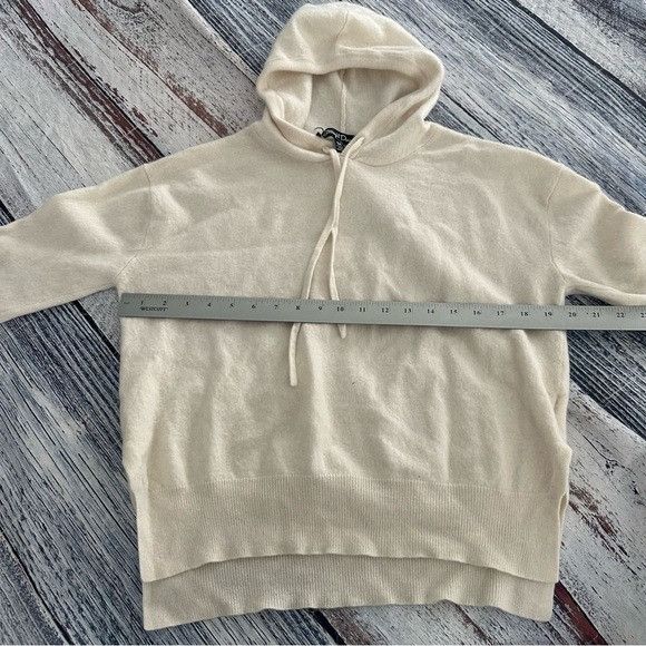 Other Straight Down Cashmere & Merino Wool Cream Hooded Sweater Size M / US 6-8 / IT 42-44 - 6 Thumbnail