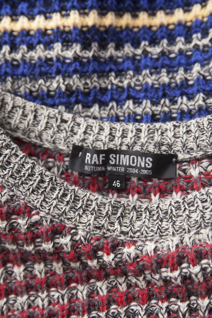 Raf Simons AW04 Waves oversized knit Size US S / EU 44-46 / 1 - 7 Thumbnail