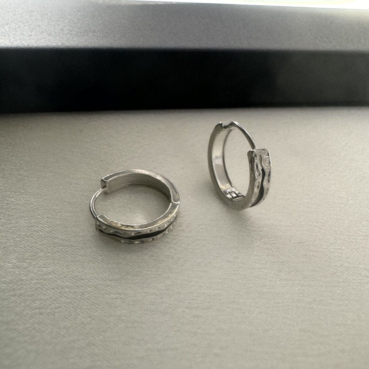 Other Small Hoop Earrings for Men Women Hip Hop Unisex Style Size ONE SIZE - 1 Thumbnail