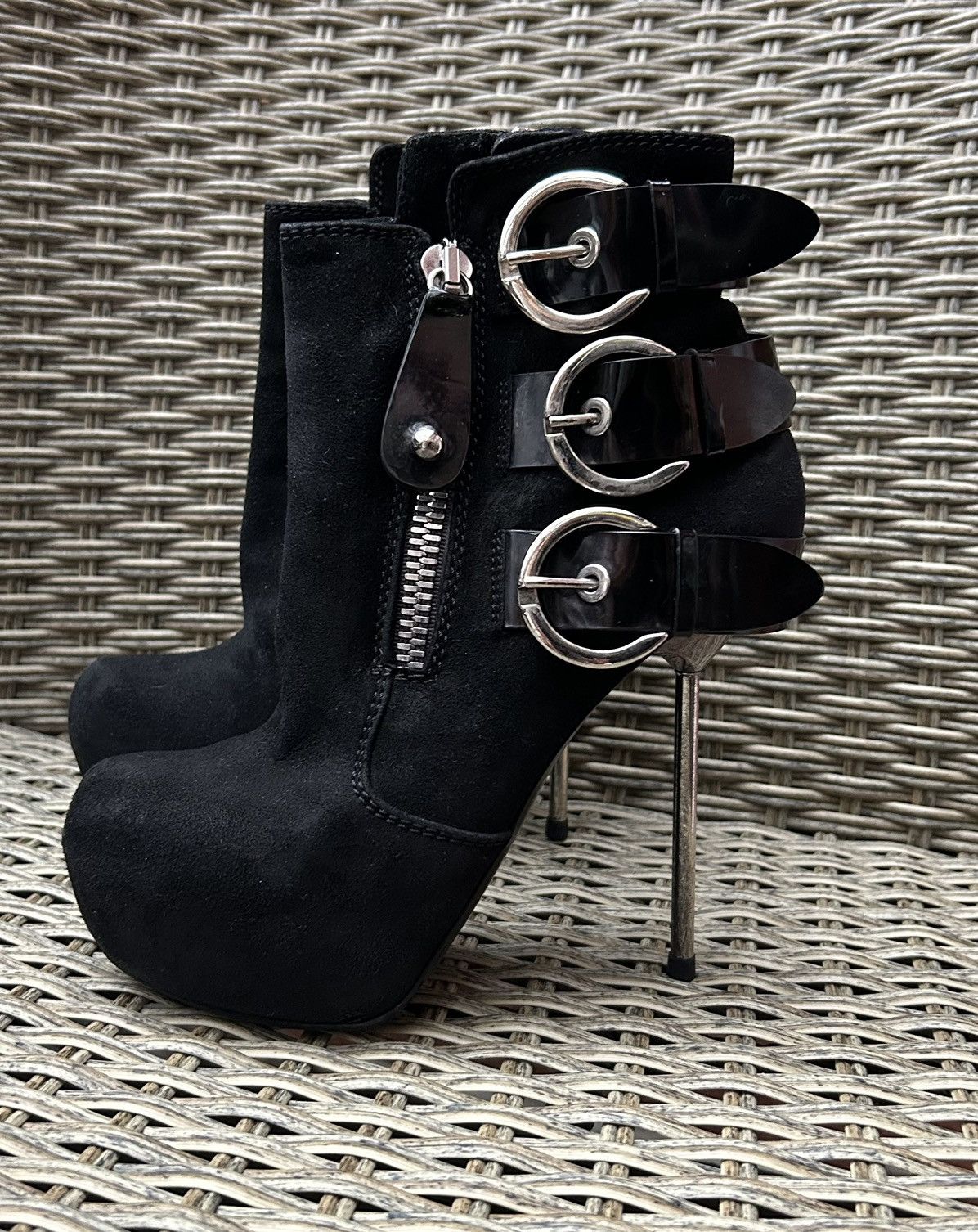 Vintage Gianmarco Lorenzi Suede Belted Zipper Metal Stiletto Heels Size US 5 / IT 35 - 1 Thumbnail