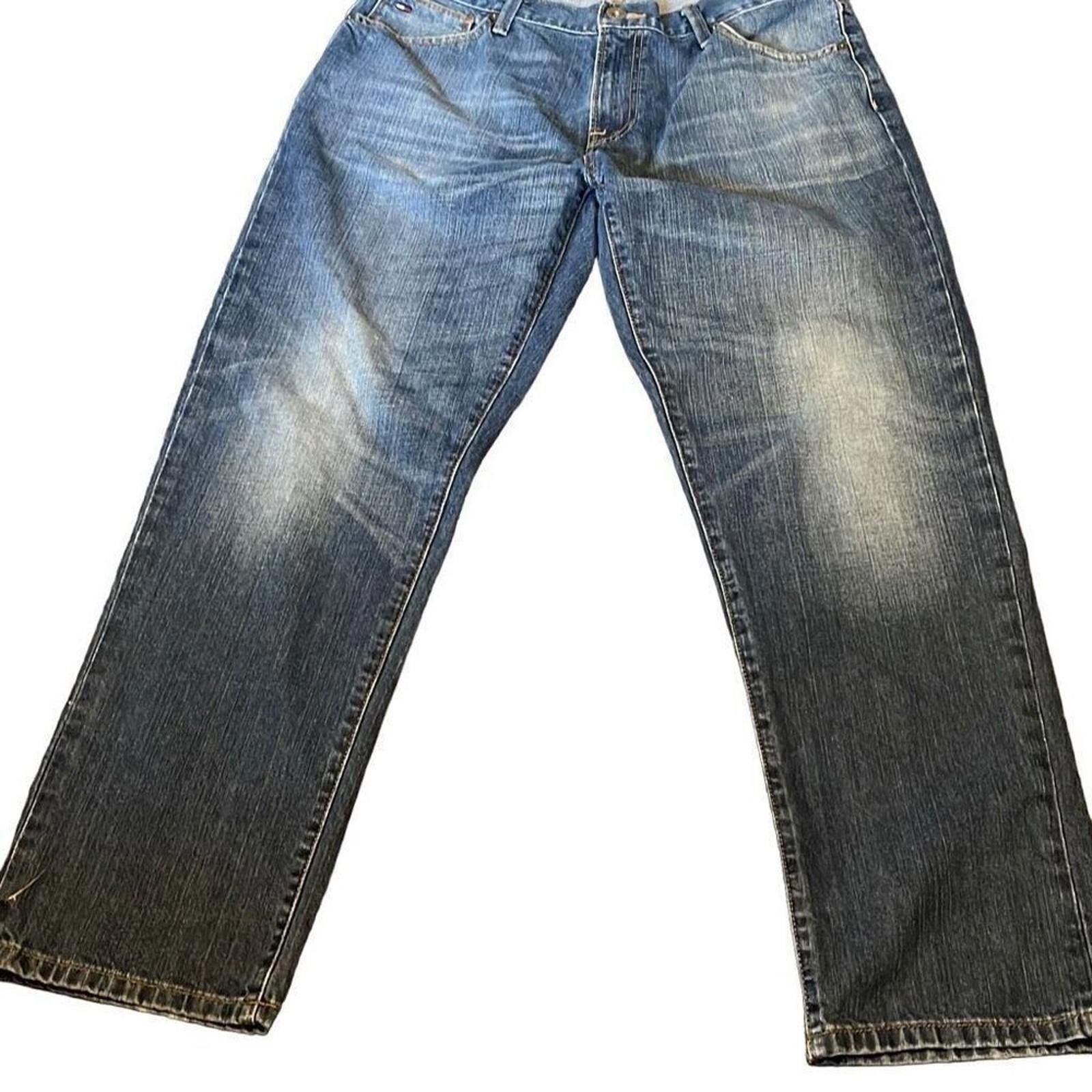 Tommy Hilfiger Tommy Hilfiger straight leg jeans 34 by 30 Size US 34 / EU 50 - 1 Thumbnail