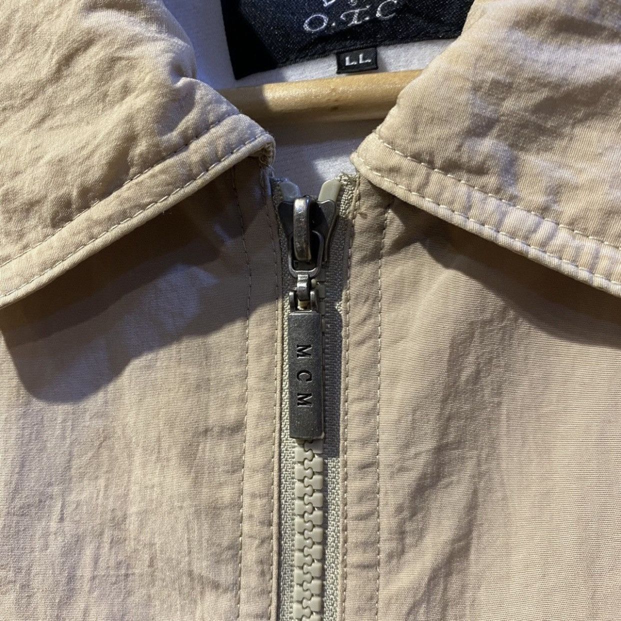 Designer × MCM RARE! VTG MCM O.T.C DESIGNER "MODE CREATION MUCHEN" Size US XL / EU 56 / 4 - 8 Thumbnail