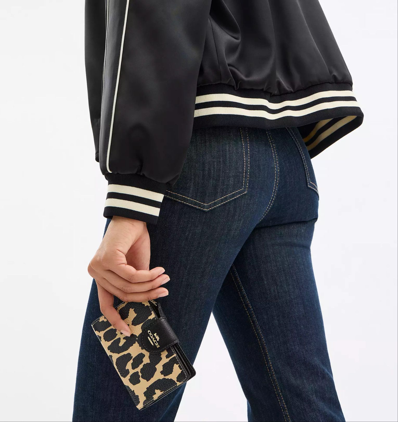 Coach Medium Corner Zip Wallet With Leopard Print CBT25 Size ONE SIZE - 8 Thumbnail
