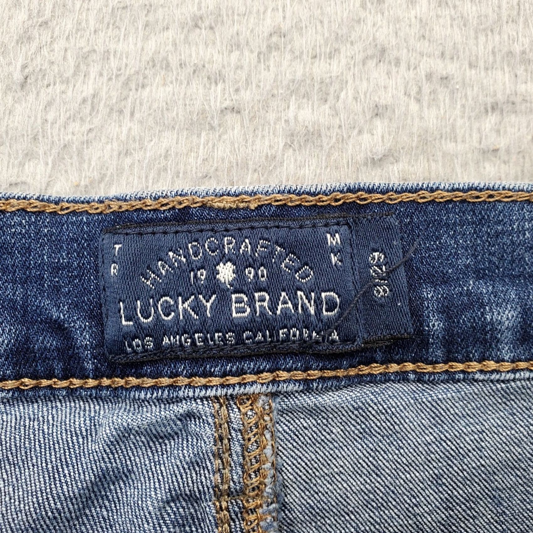 Lucky Brand Lucky Brand Bridgette Skinny Jeans Womens Size 8 Navy Denim Distressed Jeans Size 30" / US 8 / IT 44 - 6 Thumbnail