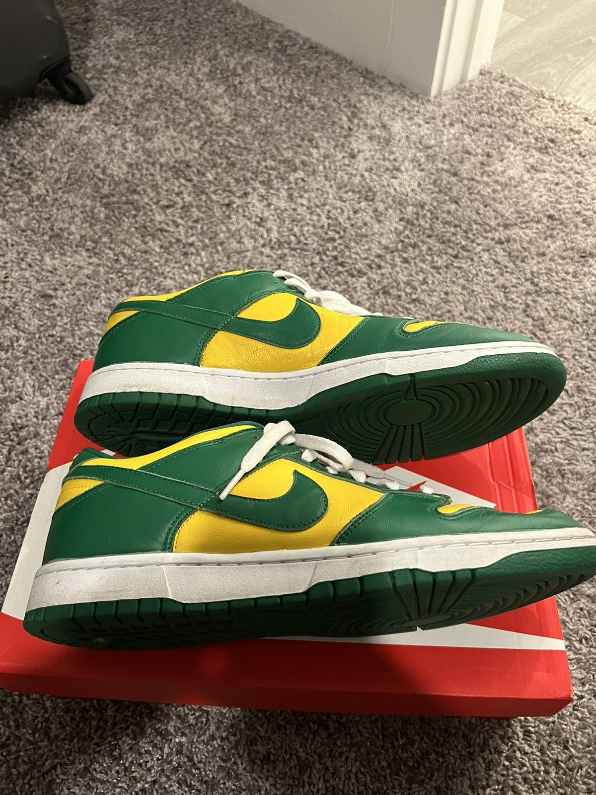 Nike Brazil Nike dunks Size US 12 / EU 45 - 6 Thumbnail