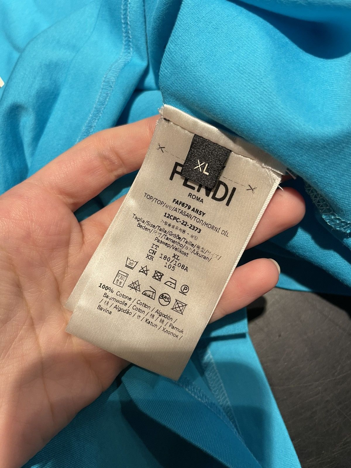 Fendi T-shirt in pool Size US XL / EU 56 / 4 - 6 Thumbnail