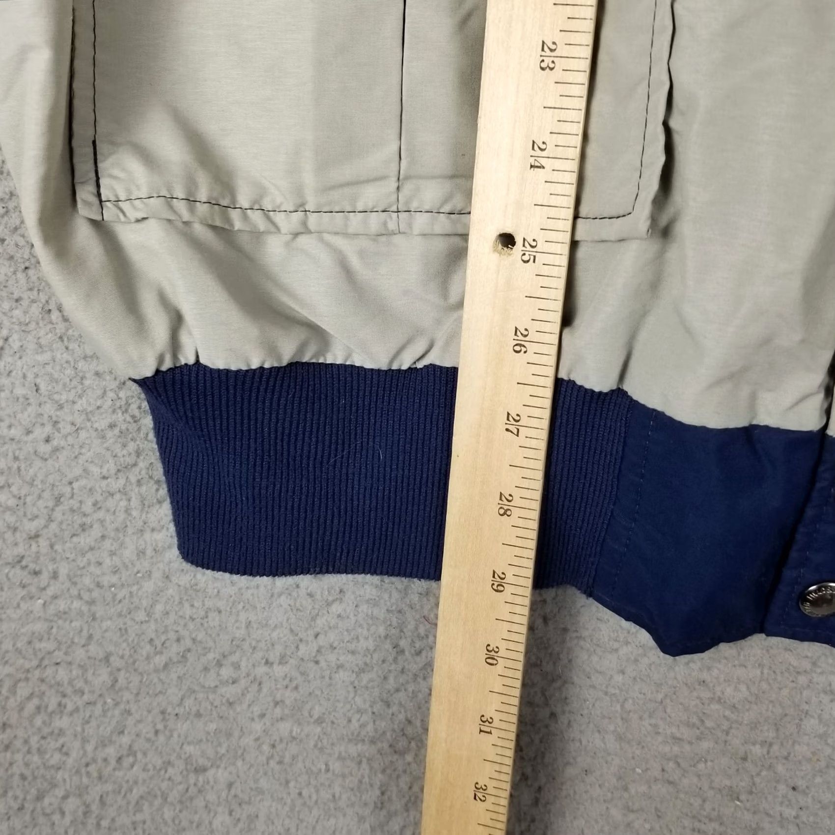 Vintage VINTAGE Field & Stream Bomber Jacket XLT Tall Gray Blue Stripe Pockets Lined Jacket Mens 80s 90s Outdoor Retro Size US XL / EU 56 / 4 - 4 Thumbnail