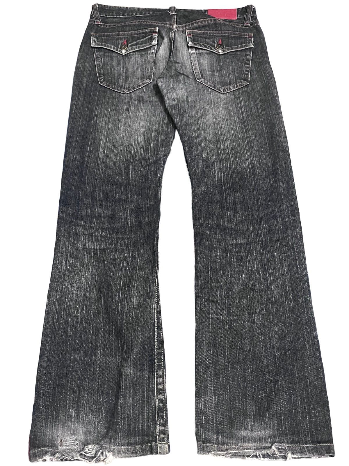 Beauty Beast × Jun Takahashi × Uniqlo Vintage Premium Uniqlo Distressed Style Jeans Size US 33 - 10 Thumbnail