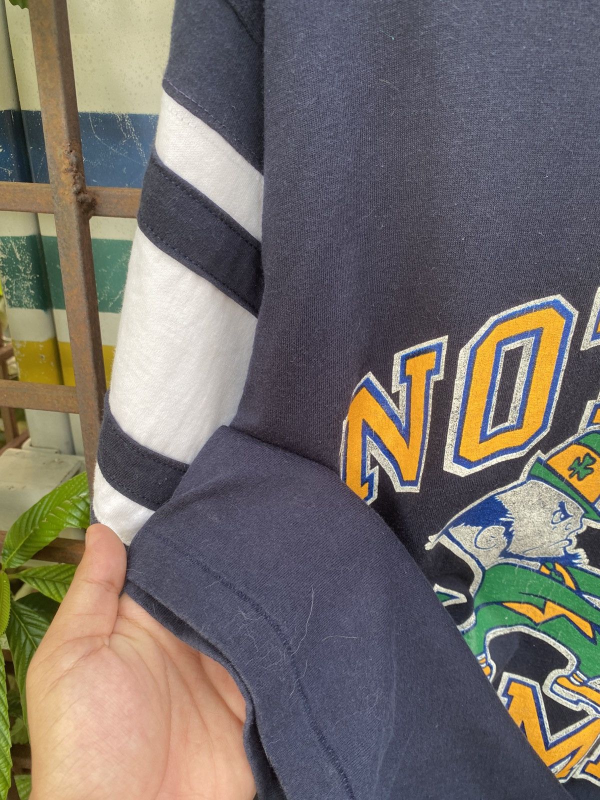 Champion Vintage Champion Notre Dame Fighting Irish Size US L / EU 52-54 / 3 - 5 Thumbnail