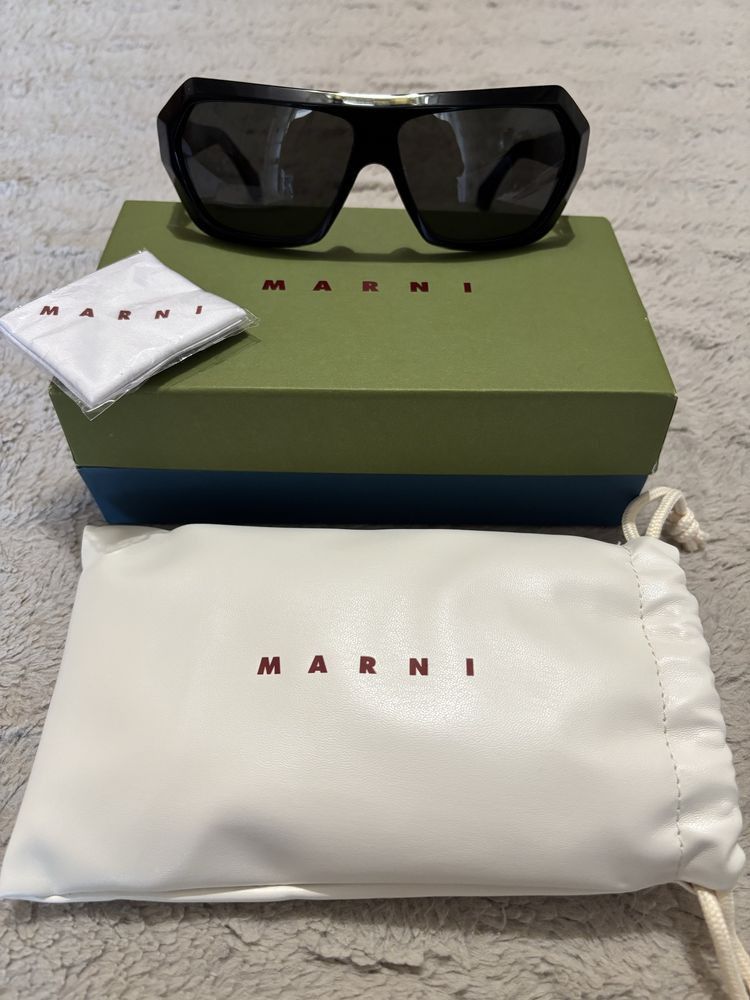 Marni Marni Unisex Sunglasses Size ONE SIZE - 1 Thumbnail