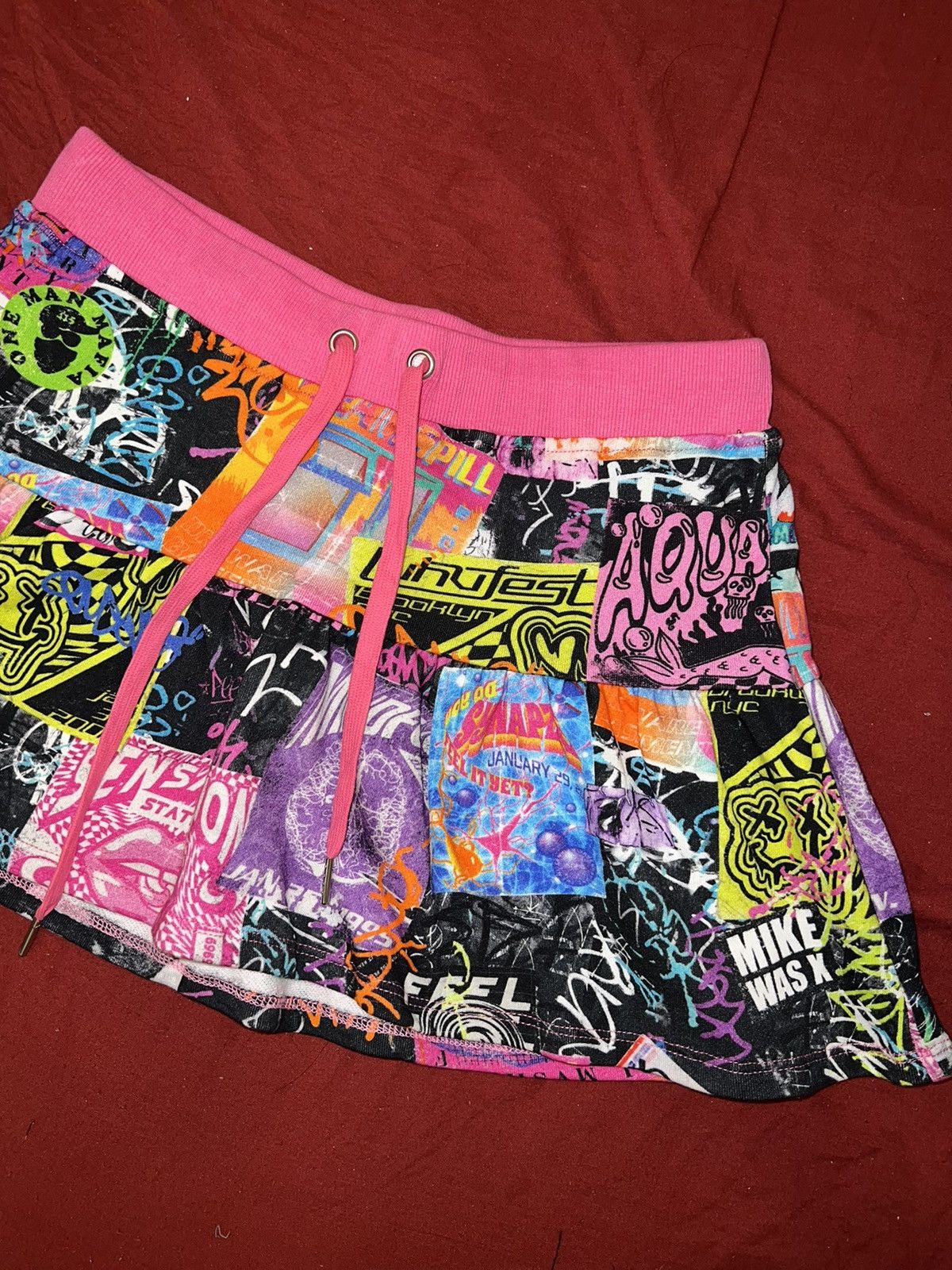 Japanese Brand Horoscopez graffiti mini skirt 🎀💗 Size 25" / US 0 / IT 36 - 3 Thumbnail