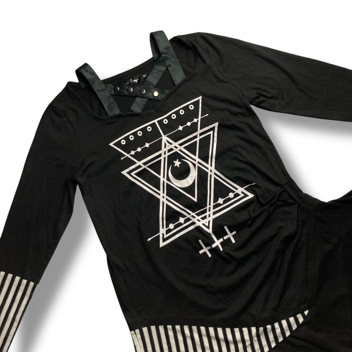 Sex Pot ReVeNGe 🇯🇵 SEX POT REVENGE PUNK GOTHIC BLOUSE Size M / US 6-8 / IT 42-44 - 6 Thumbnail