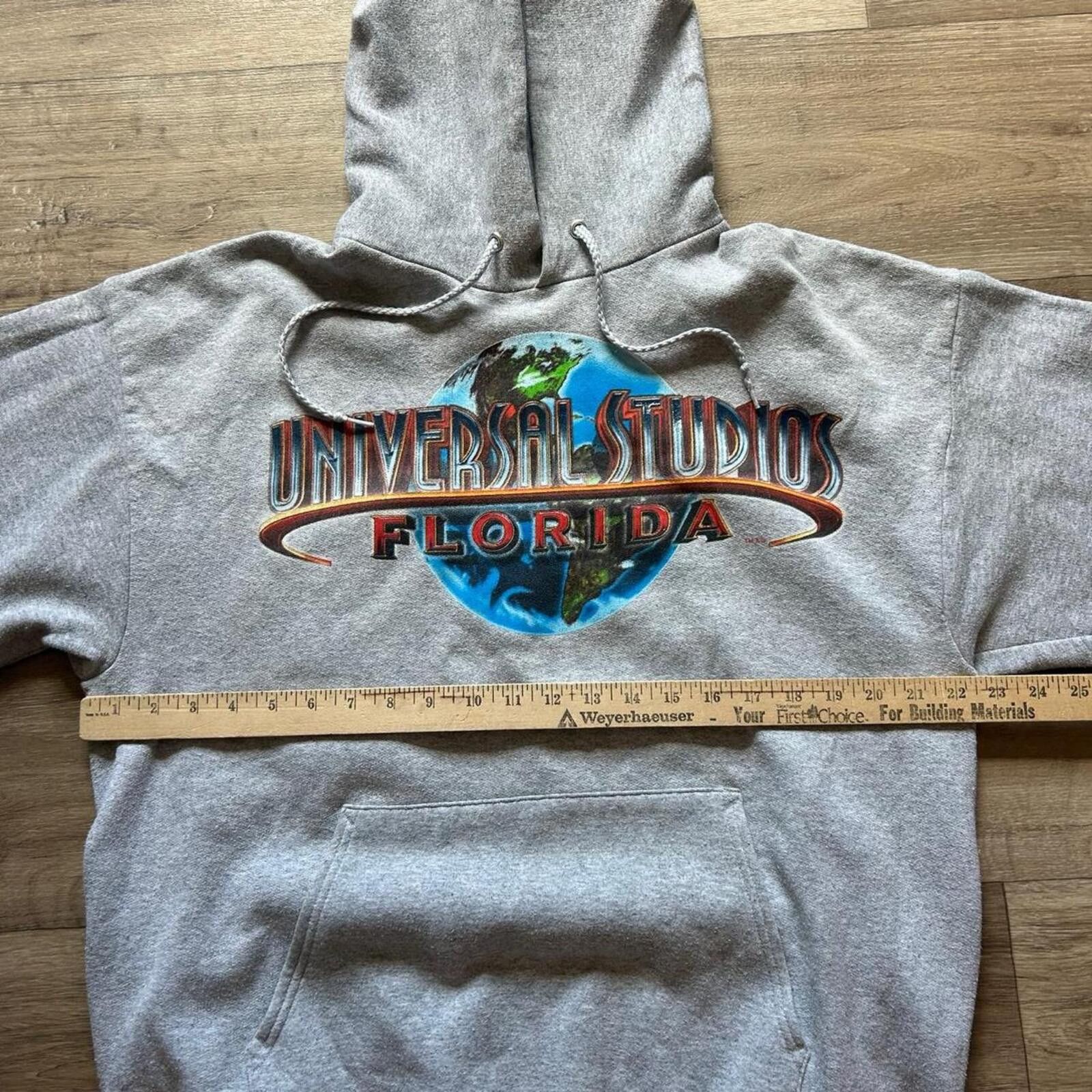 Other Vintage 90’s Universal Studios Grey Hoodie Sweatshirt size L Size US L / EU 52-54 / 3 - 6 Thumbnail