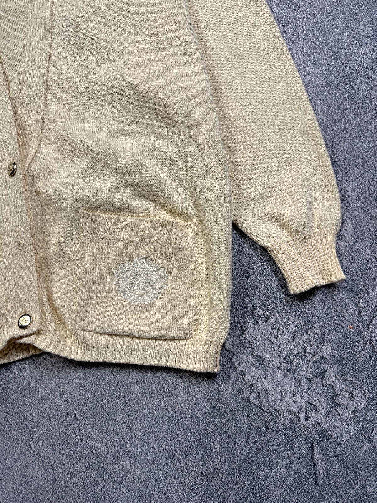 Burberry Burberry vintage wool cardigan pocket logo embroidered Size US L / EU 52-54 / 3 - 4 Thumbnail