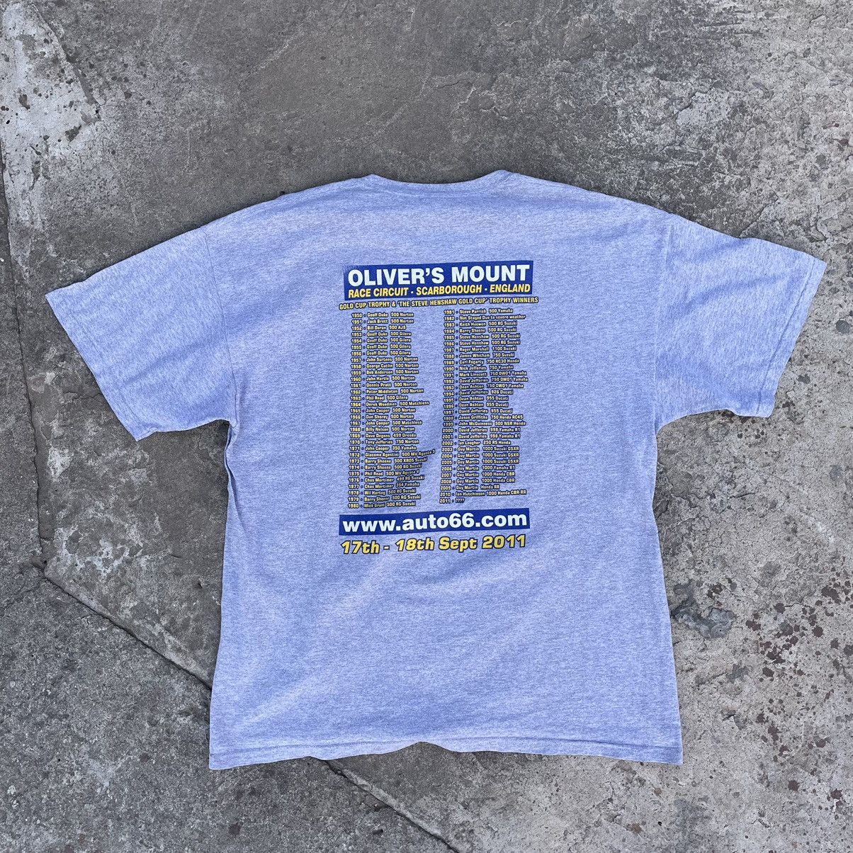 Vintage Vintage Gold Cup Road Races T-shirts Logo Y2K Auto 66 90s Size US XL / EU 56 / 4 - 2 Thumbnail